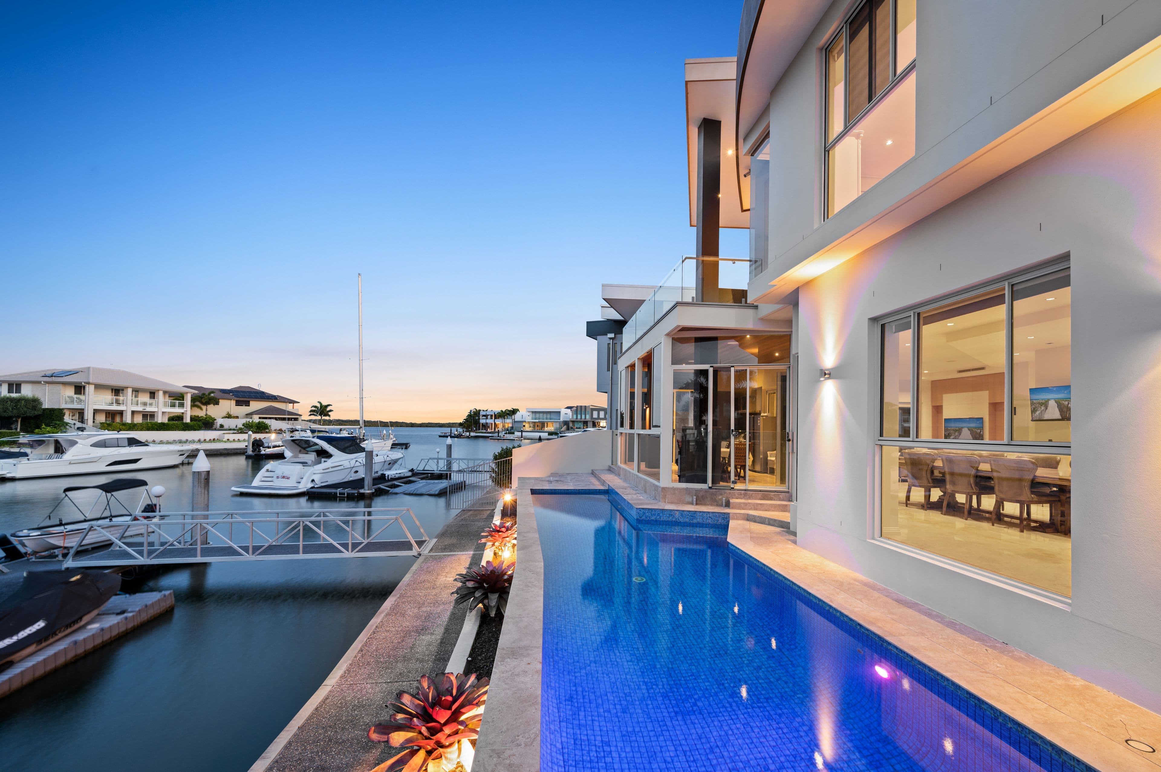 42 Royal Albert Crescent, Sovereign Islands QLD 4216, Sovereign Islands - Thumbnail 3