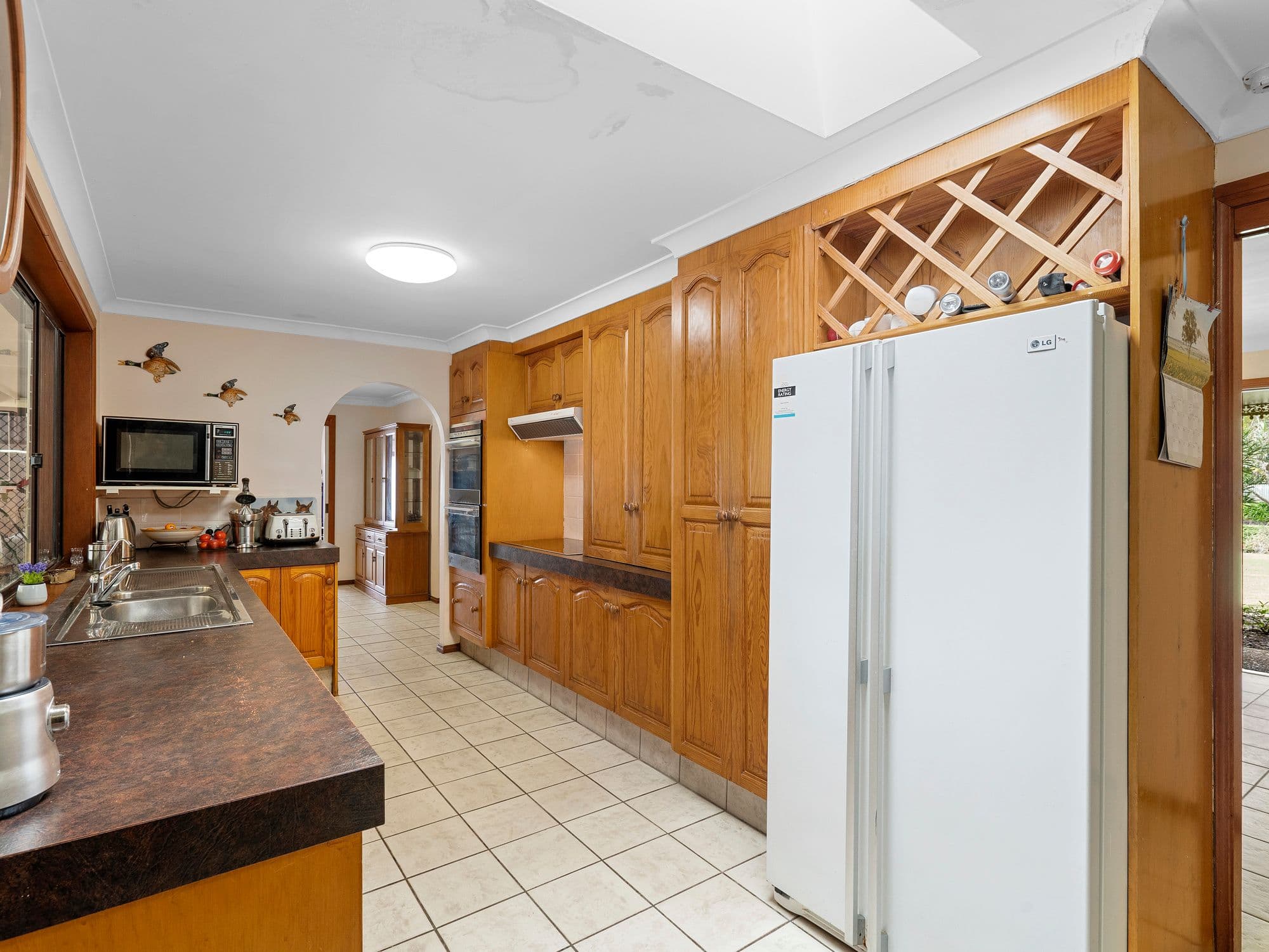 76 Whitehall Avenue, Birkdale QLD 4159, Birkdale - Thumbnail 4