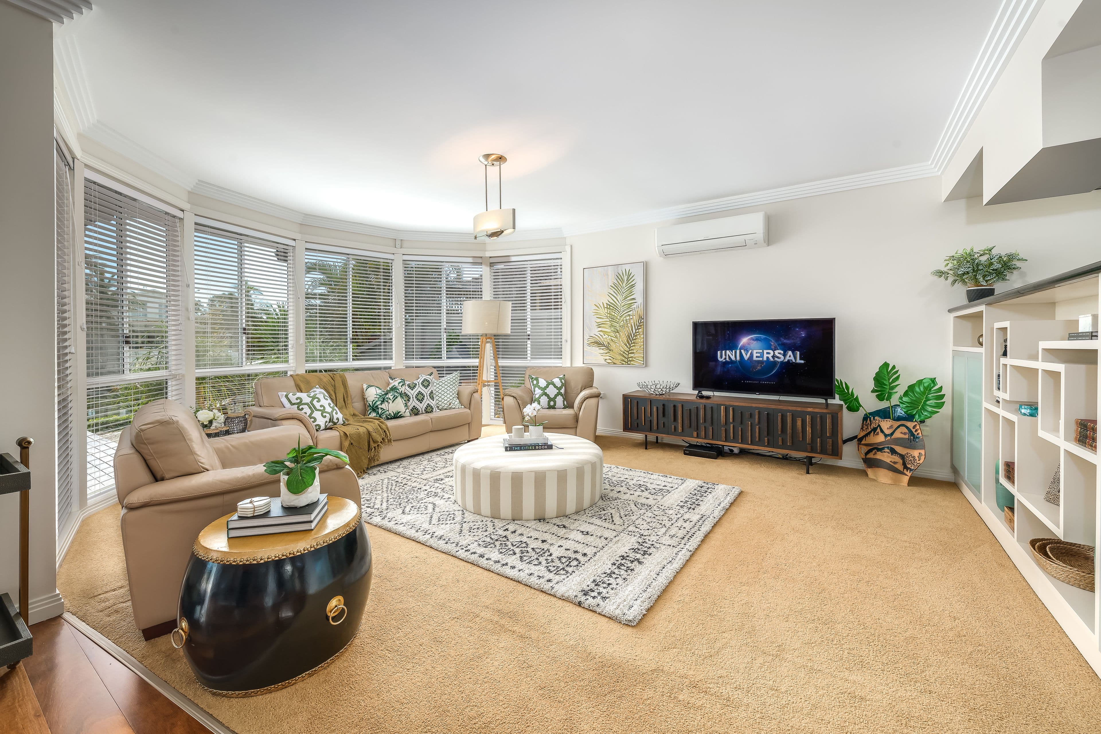 33 Pebble Beach Drive, Runaway Bay QLD 4216, Runaway Bay - Thumbnail 3