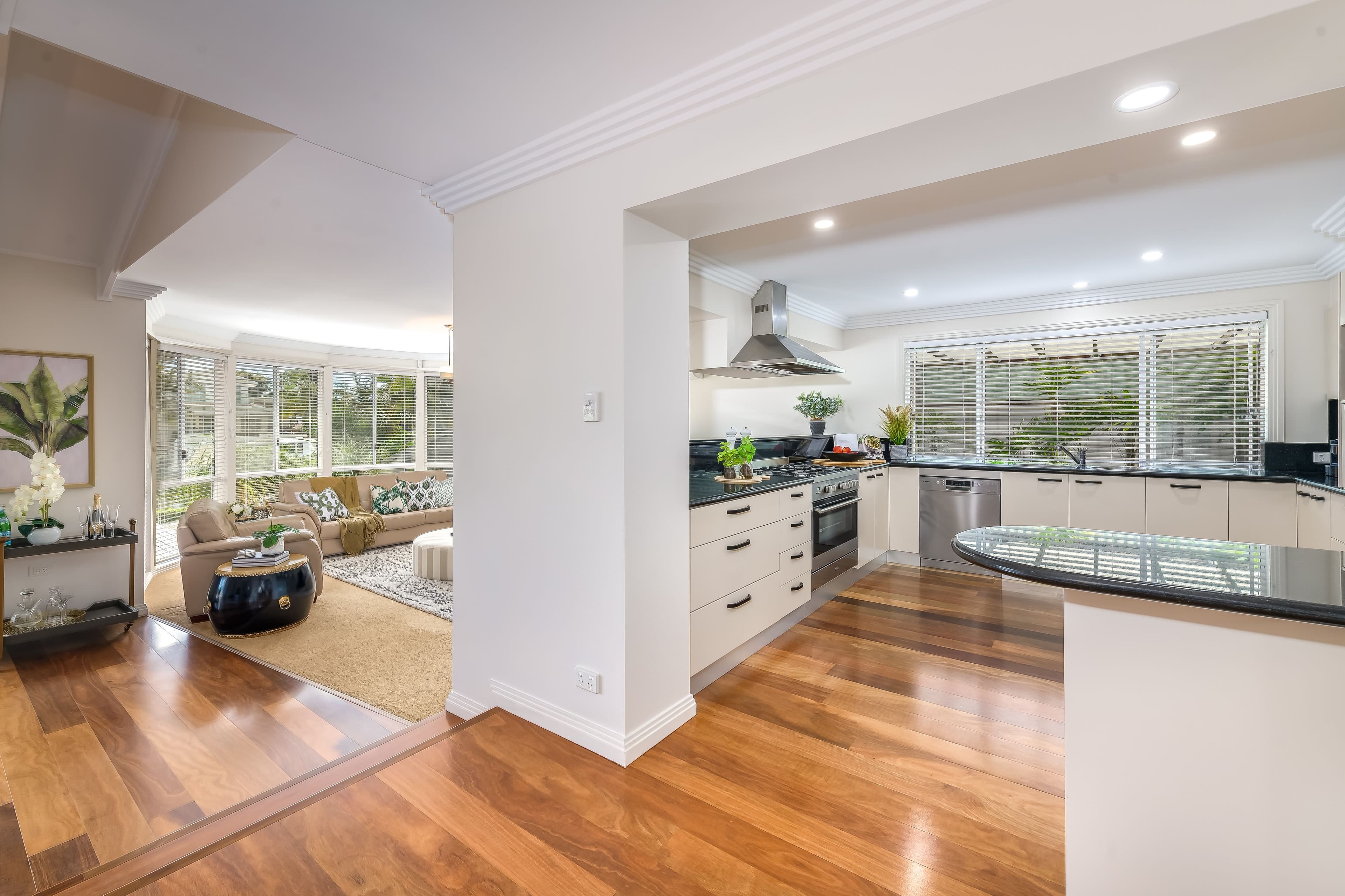 33 Pebble Beach Drive, Runaway Bay QLD 4216, Runaway Bay - Thumbnail 5