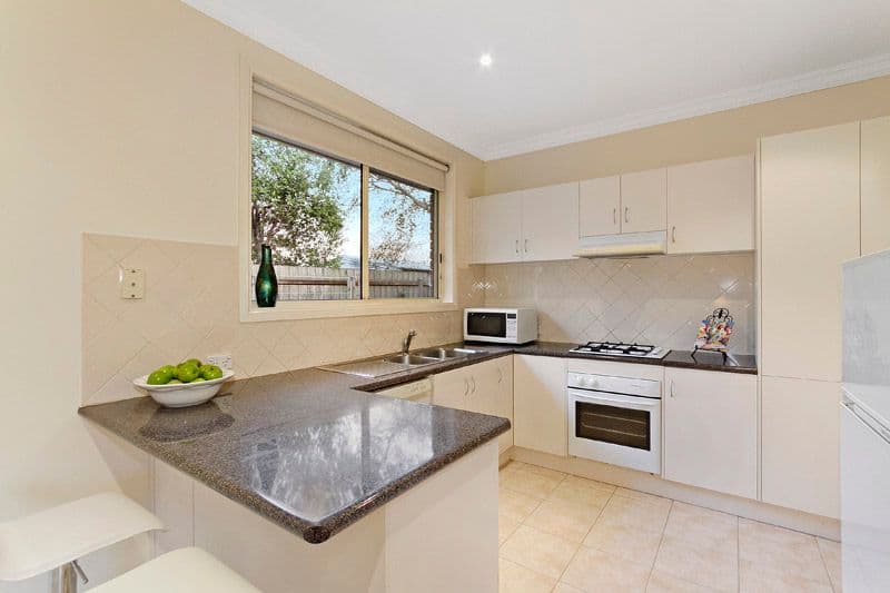 10 Janice Avenue, CHELTENHAM VIC 3192, Cheltenham - Thumbnail 5