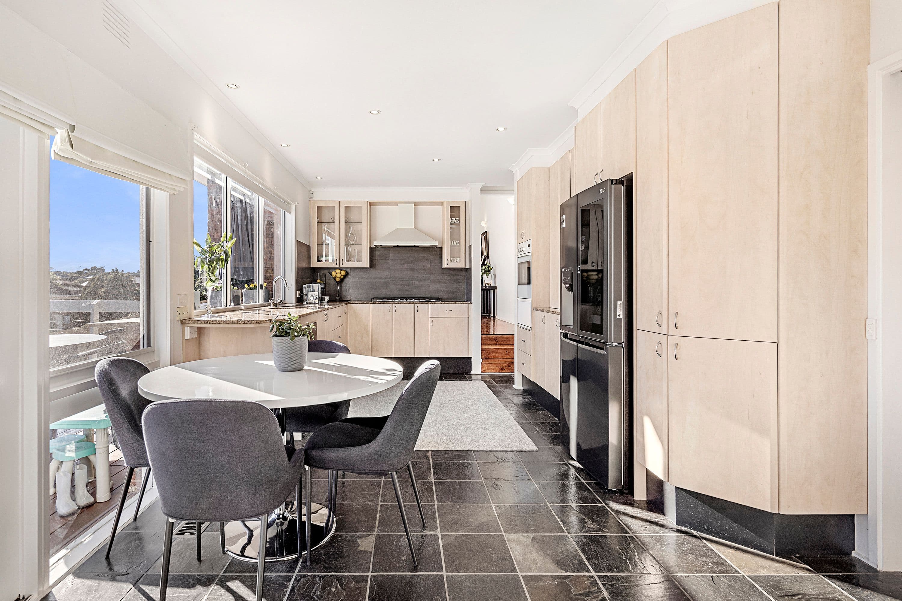 5 Diamond Court, Doncaster East VIC 3109, Doncaster East - Thumbnail 5