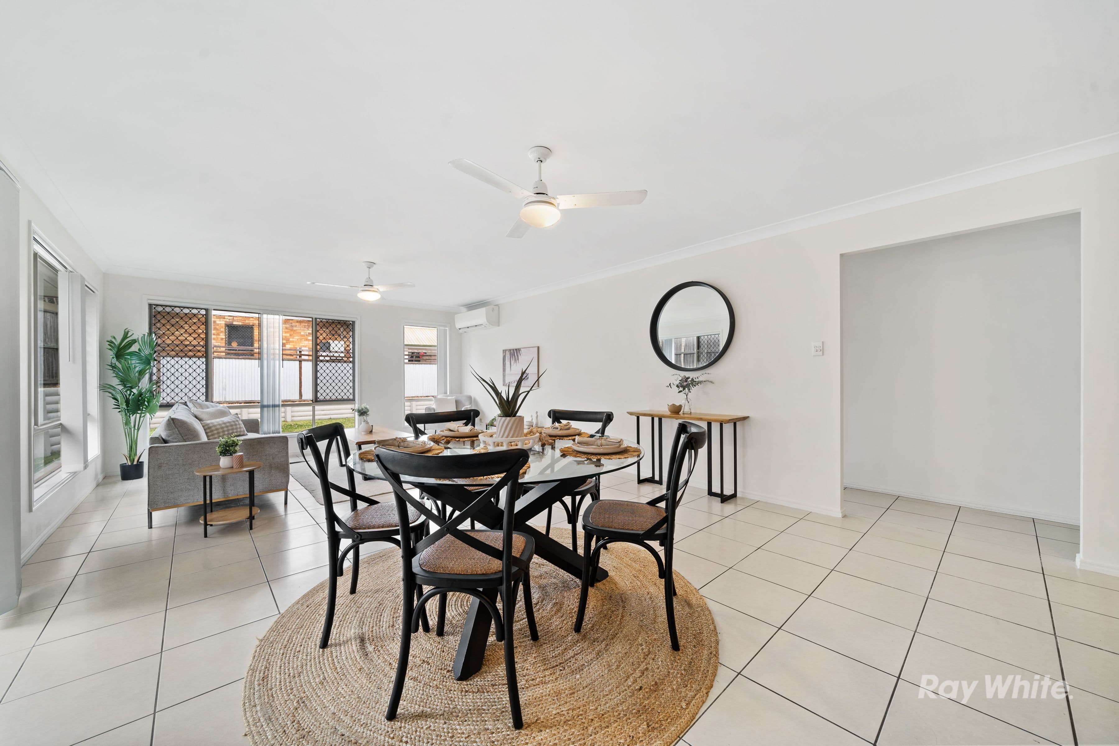 37 Griffen Place, Crestmead QLD 4132, Crestmead - Thumbnail 5