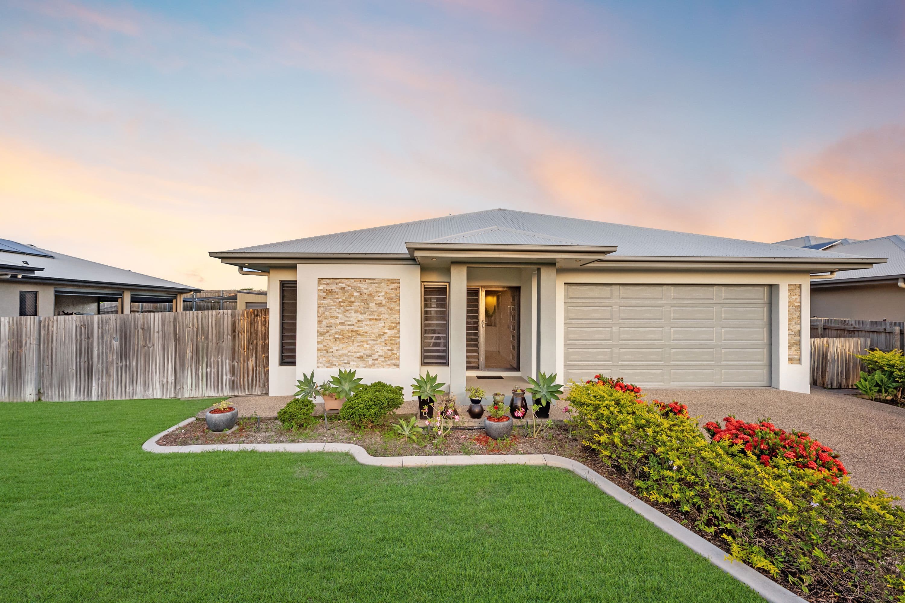 18 Broadwater Terrace, Idalia QLD 4811, Idalia - Image 1