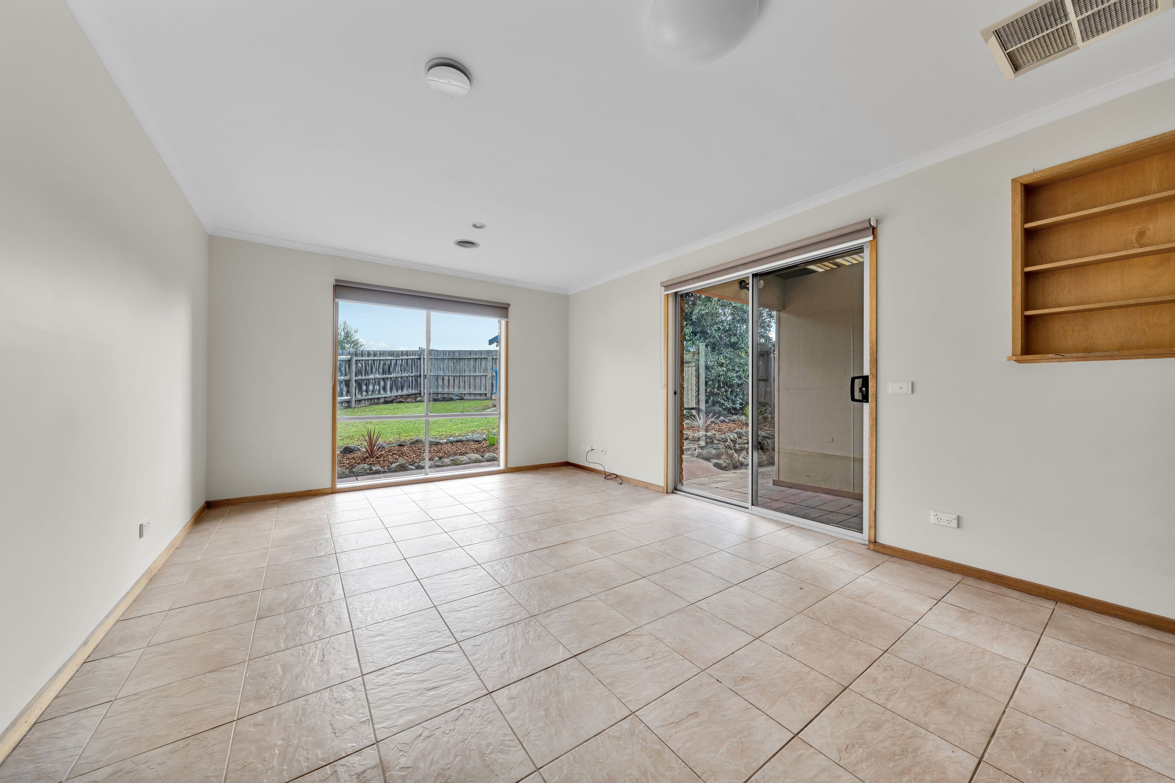 13 Clifton Grove, Carrum Downs VIC 3201, Carrum Downs - Thumbnail 8