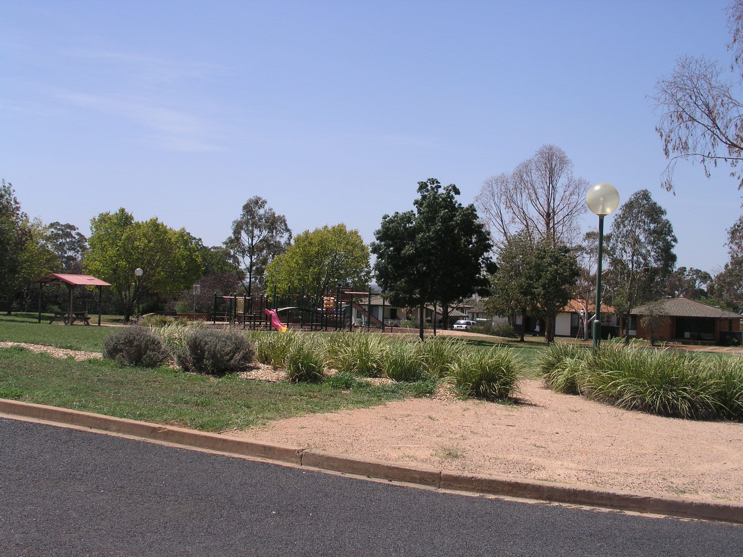 29 Westcott Crescent, Parkes NSW 2870, Parkes - Thumbnail 3