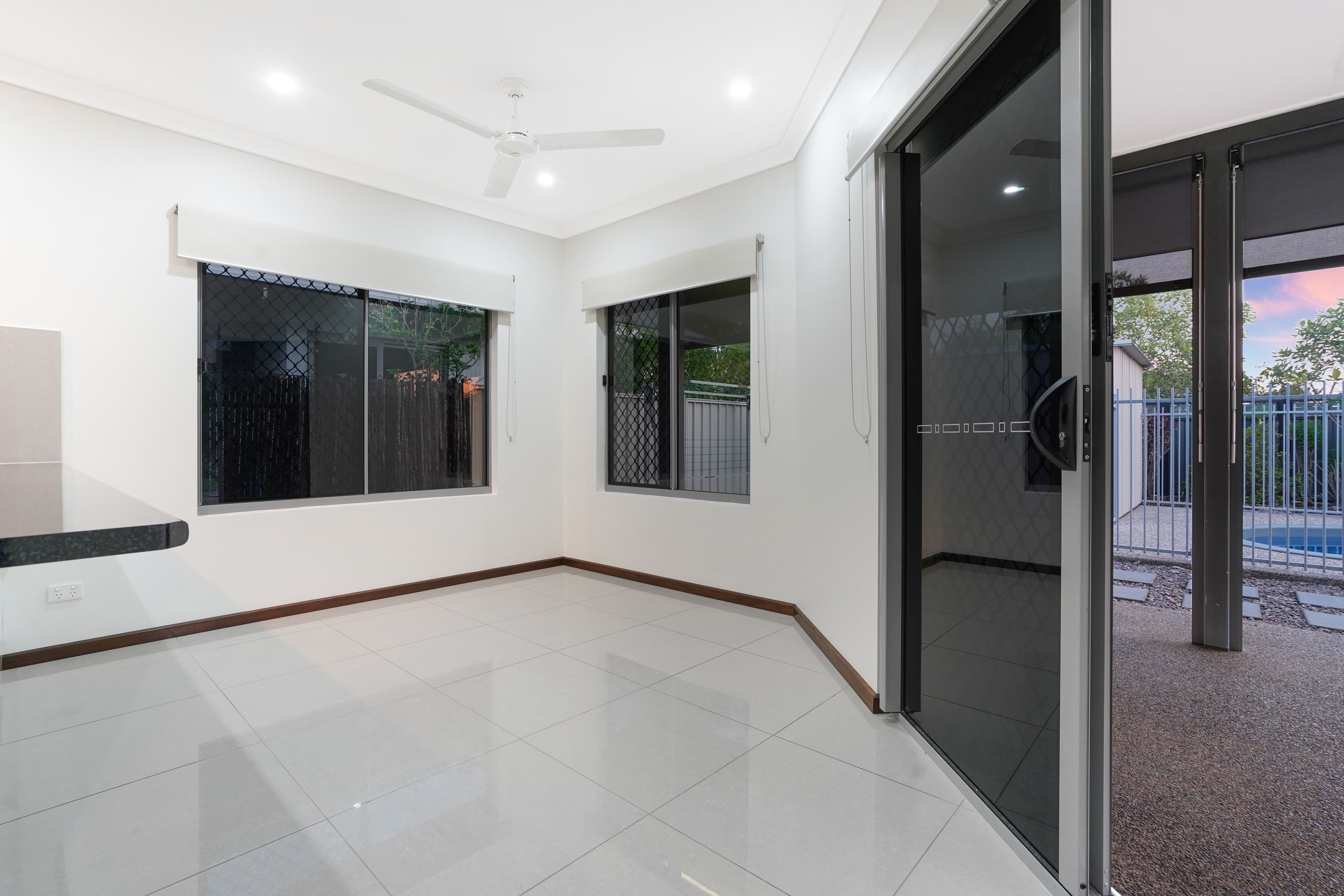11 Warbird Street, Zuccoli NT 0832, Zuccoli - Thumbnail 6