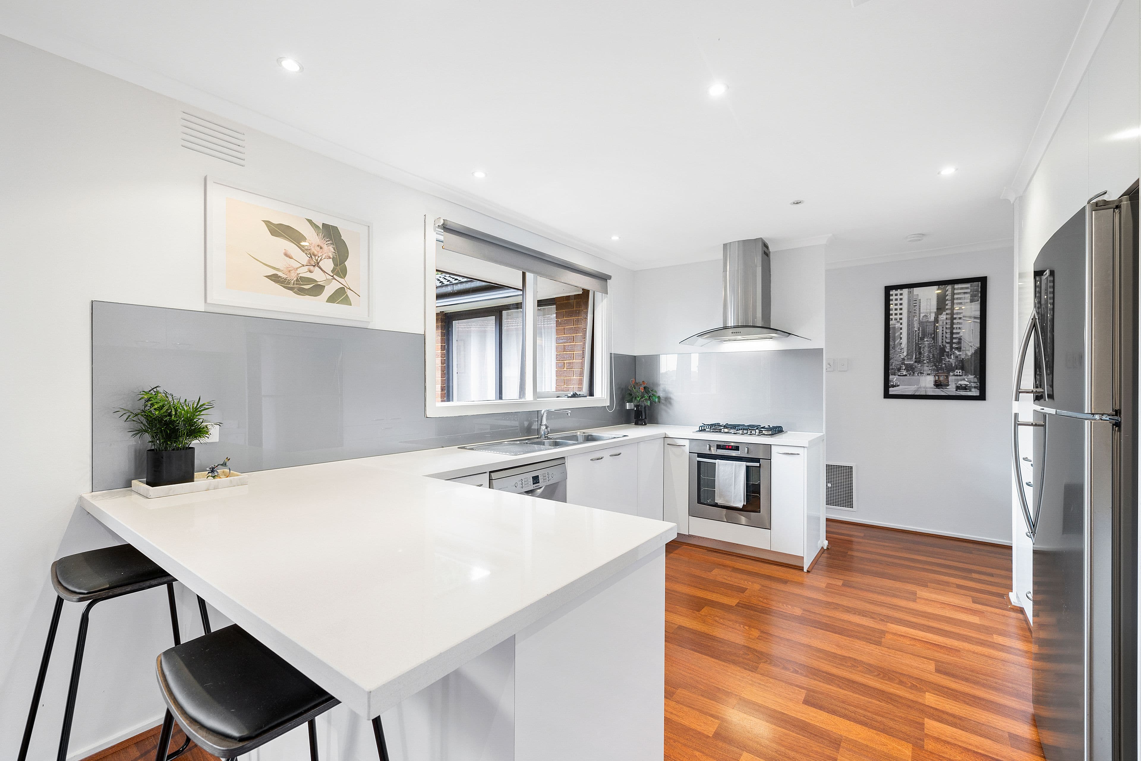 3 Yukon Court, Rowville VIC 3178, Rowville - Thumbnail 2