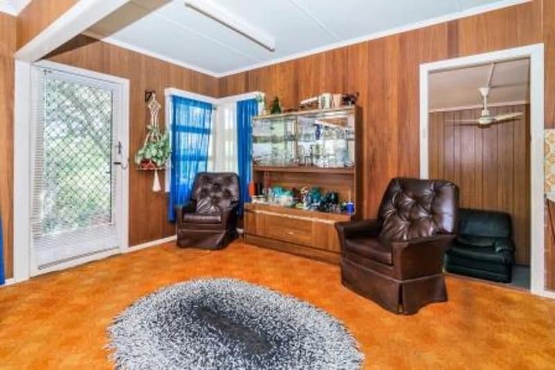 8 Whiting Street, Labrador QLD 4215, Labrador - Thumbnail 5