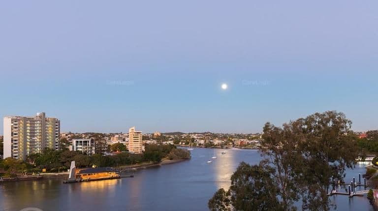 39 Castlebar Street, Kangaroo Point QLD 4169, Kangaroo Point - Image 1