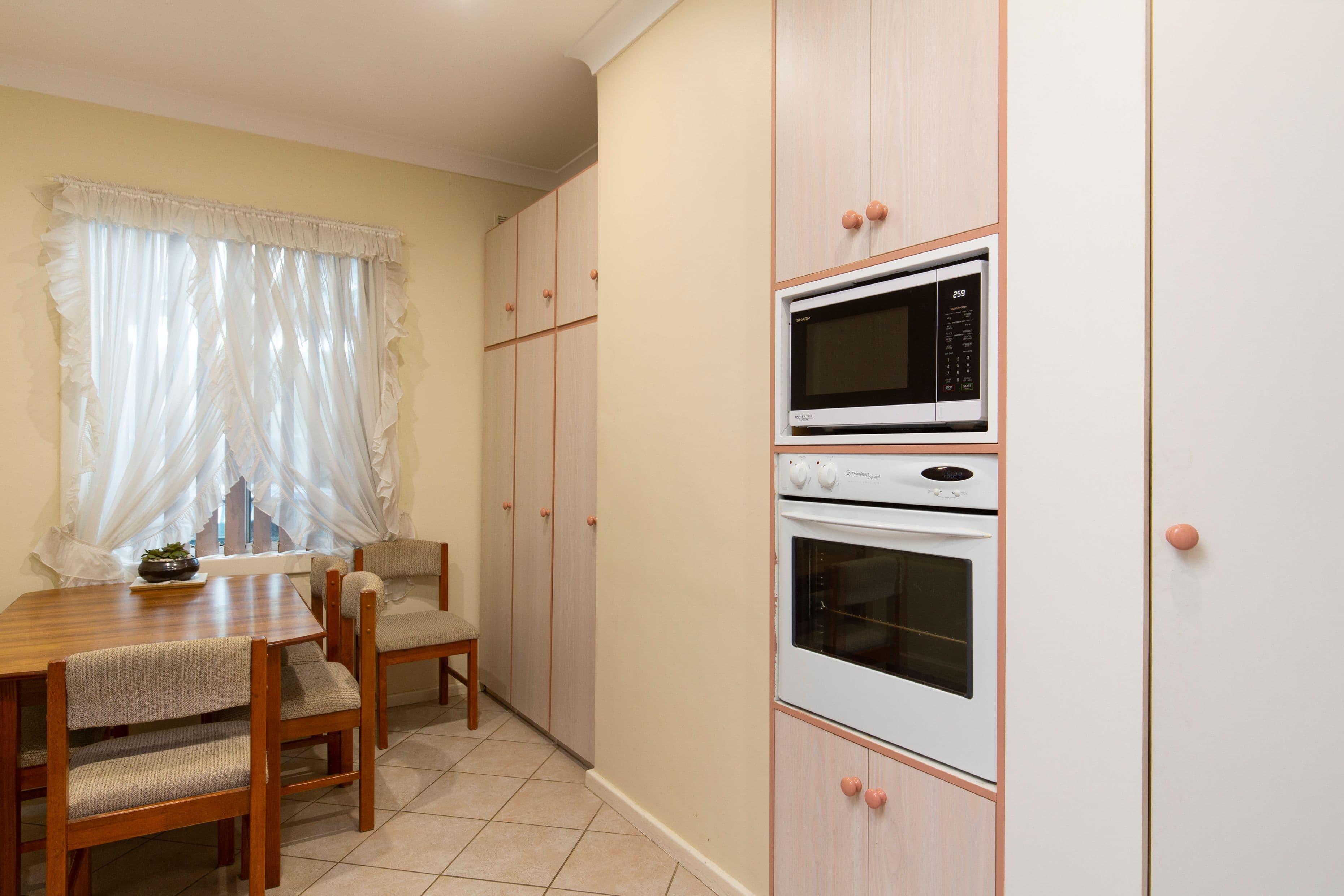 4 Bells Road, Somerton Park SA 5044, Somerton Park - Thumbnail 4