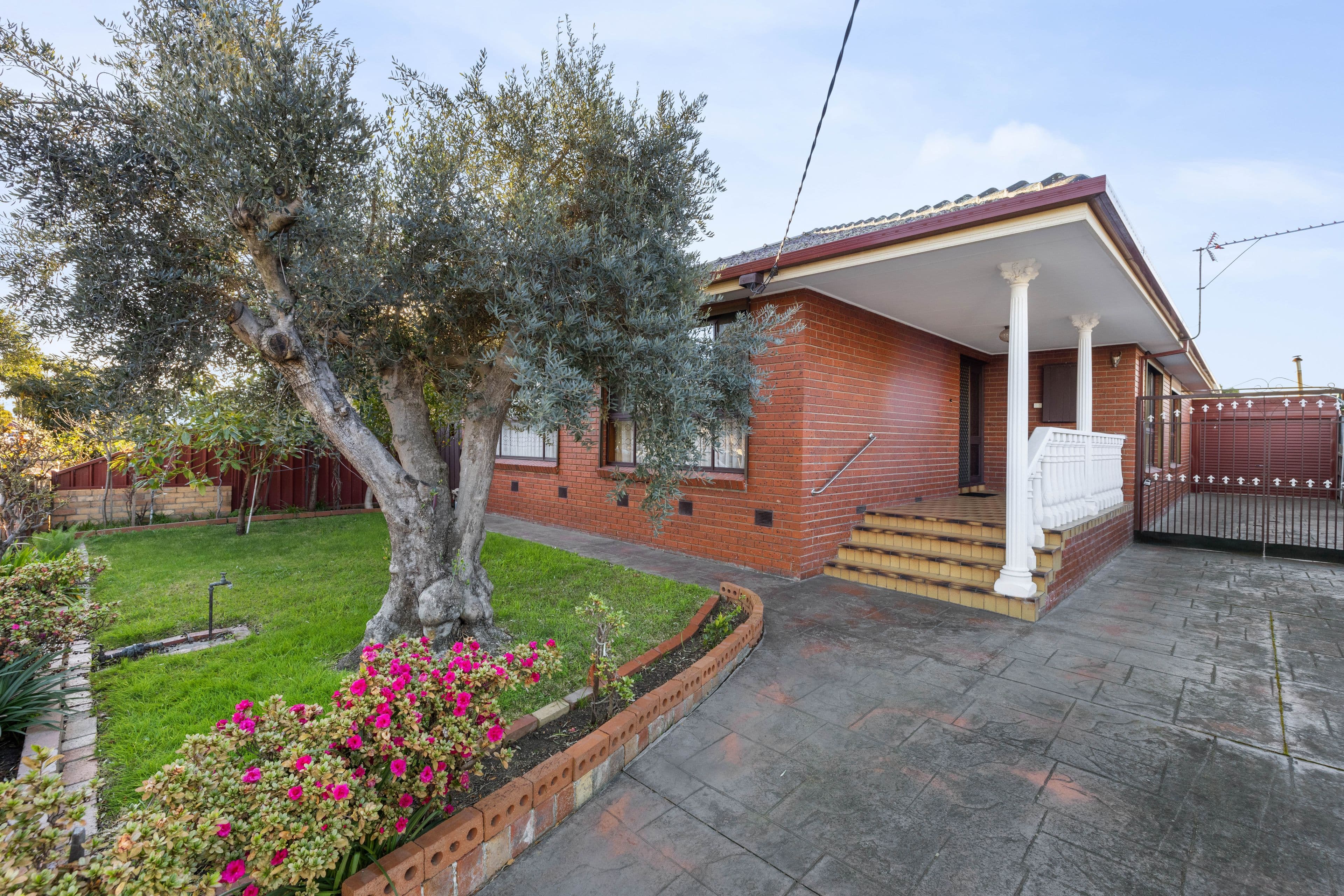 2A Hall Street, Coburg VIC 3058, Coburg - Image 1