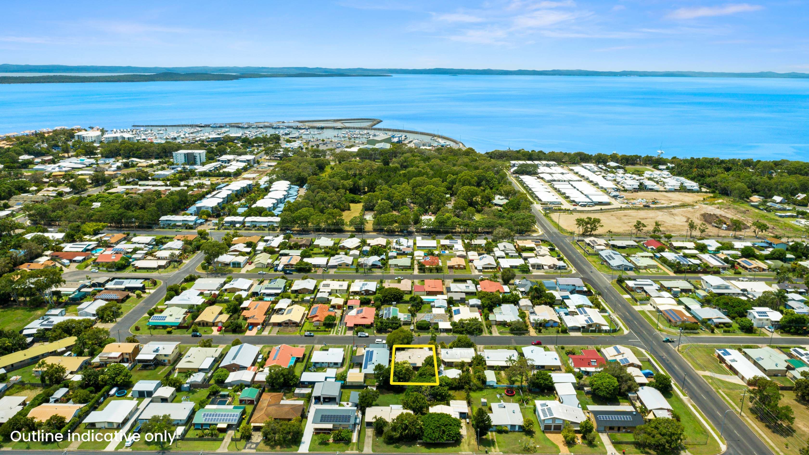 37 Limpus Street, Urangan QLD 4655, Urangan - Thumbnail 2