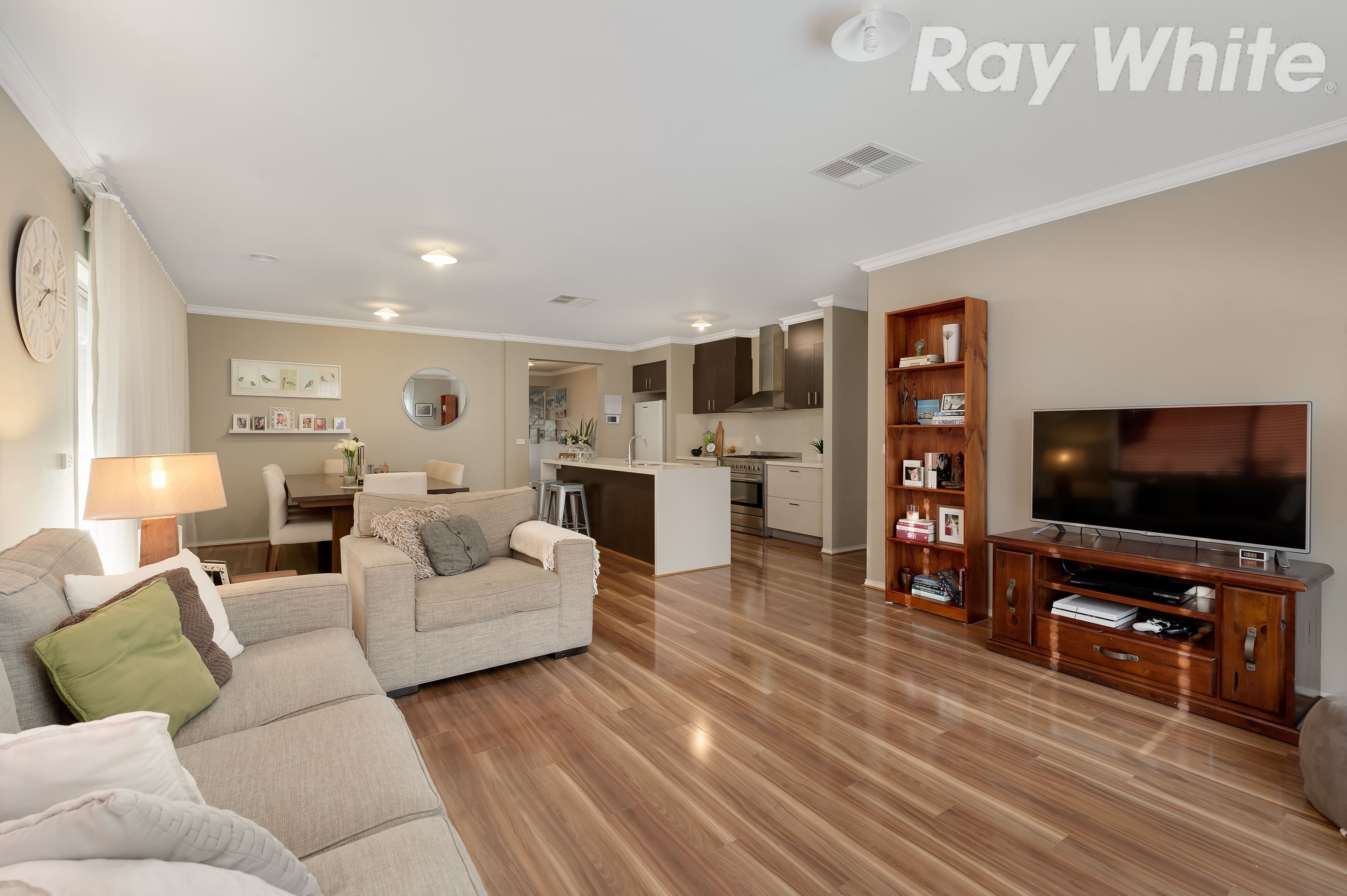 4 Liverpool Street, Doreen VIC 3754, Doreen - Thumbnail 2
