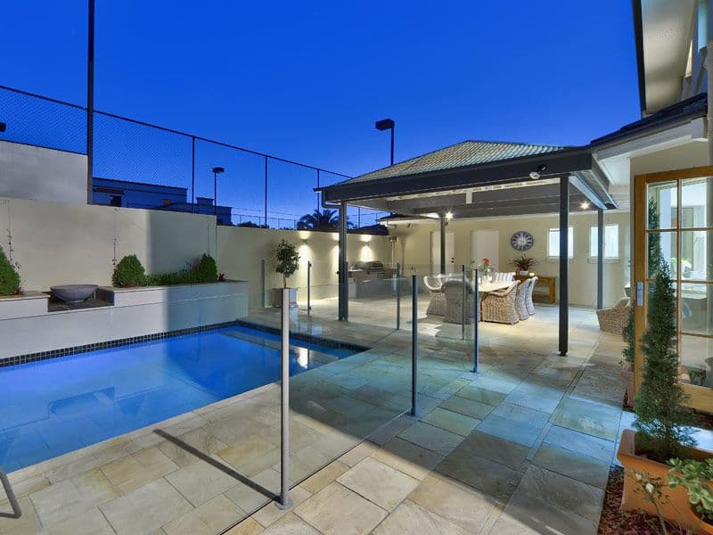9 Hatherton Crescent, CARINDALE QLD 4152, Carindale - Thumbnail 4