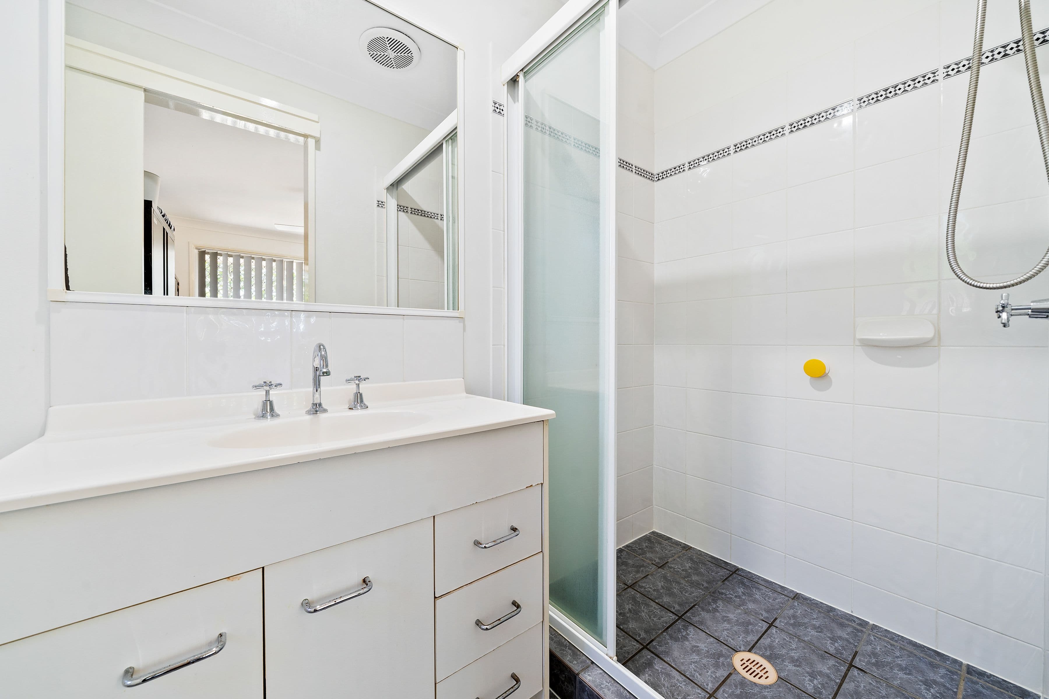 24 Lincoln Court, Heritage Park QLD 4118, Heritage Park - Thumbnail 6