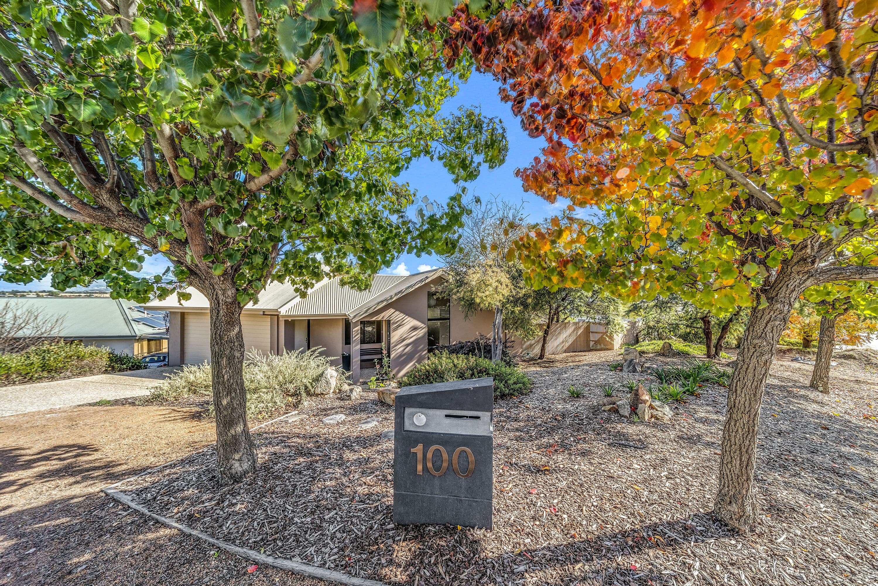 100 Hugh McKay Crescent, Dunlop ACT 2615, Dunlop - Image 1
