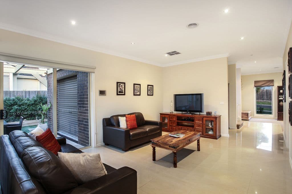 18 Cleveland Road, ASHWOOD VIC 3147, Ashwood - Thumbnail 4