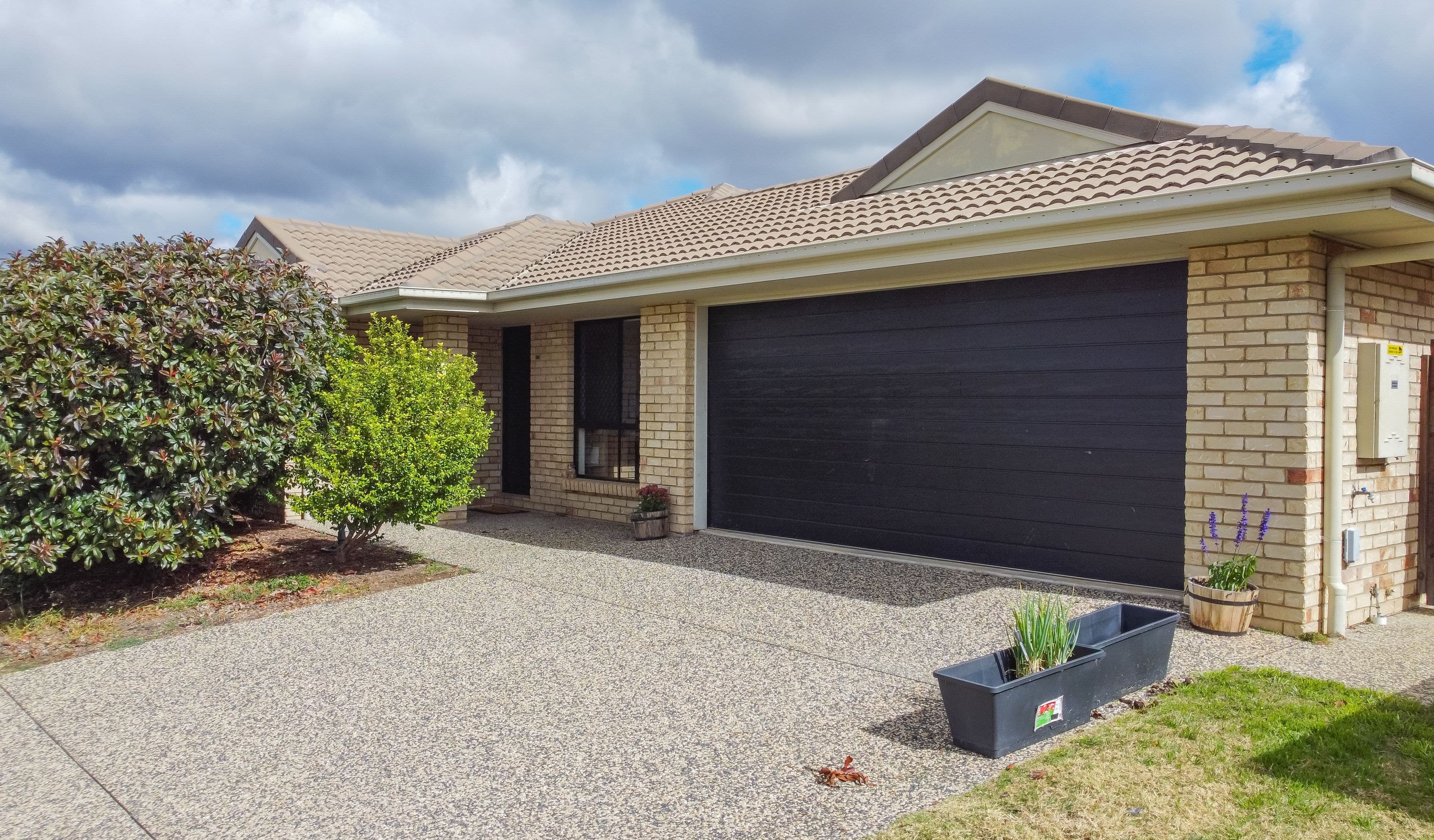 37 Sharon Drive, WARWICK QLD 4370, Warwick - Thumbnail 3