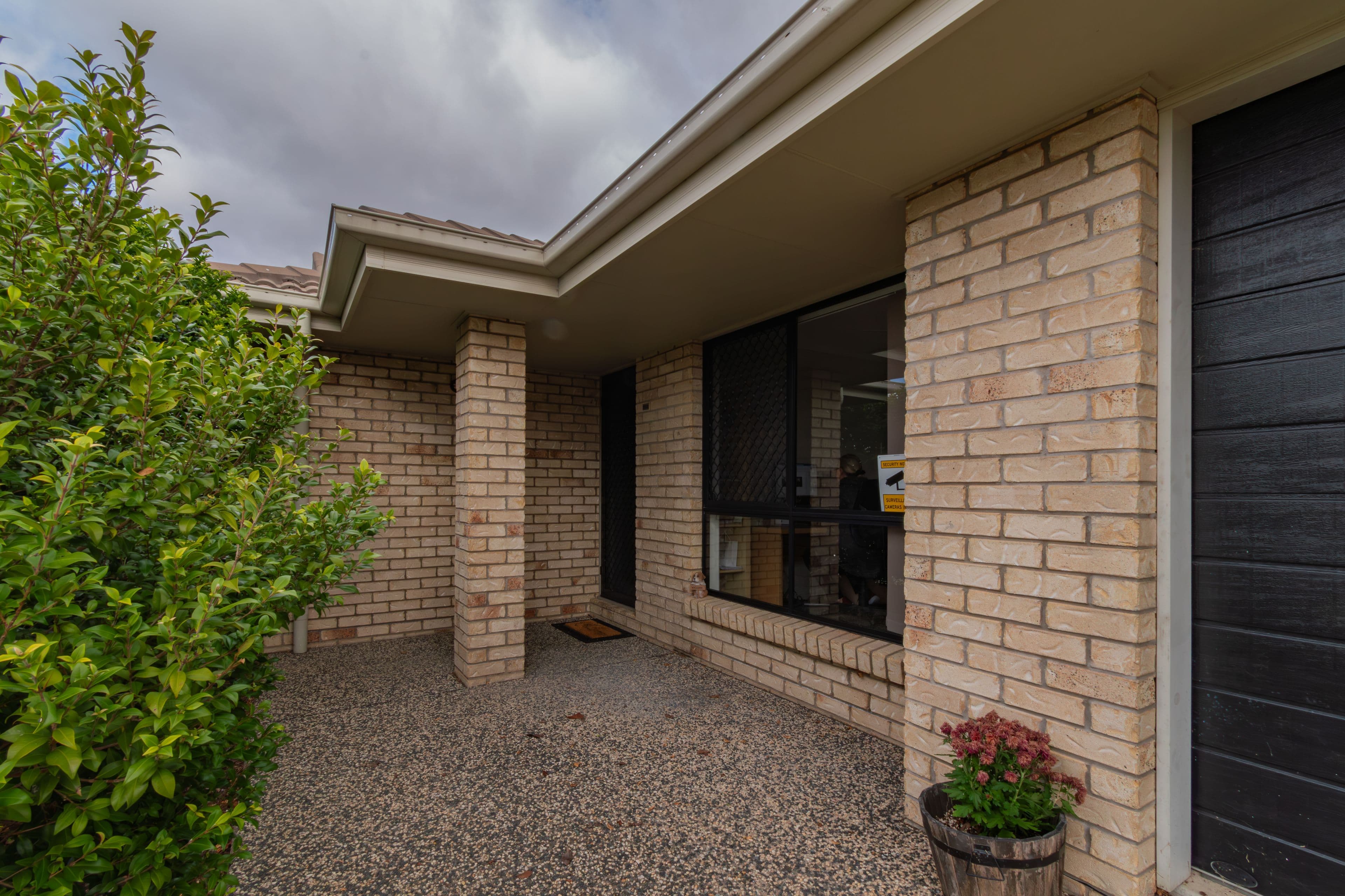 37 Sharon Drive, WARWICK QLD 4370, Warwick - Thumbnail 4