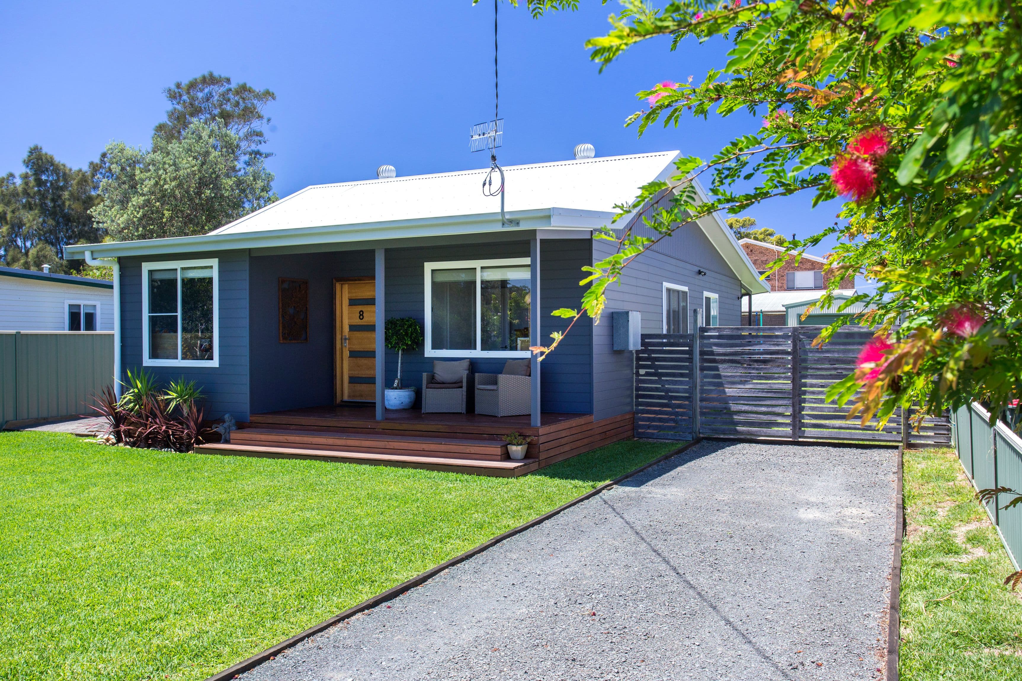 10 Rackham Crescent, Burrill Lake - Thumbnail 2