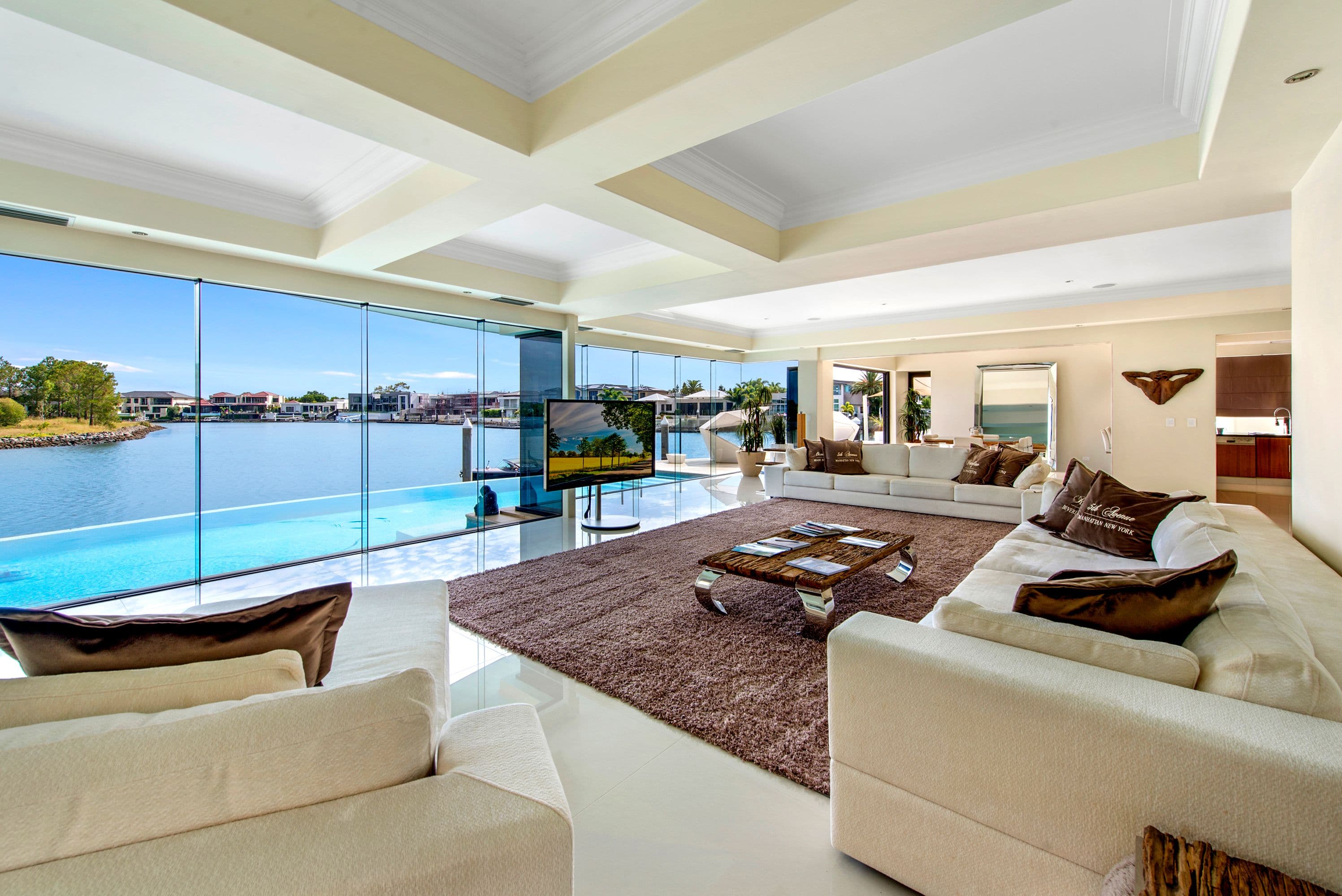 2128 The Circle, Sanctuary Cove QLD 4212, Sanctuary Cove - Thumbnail 3