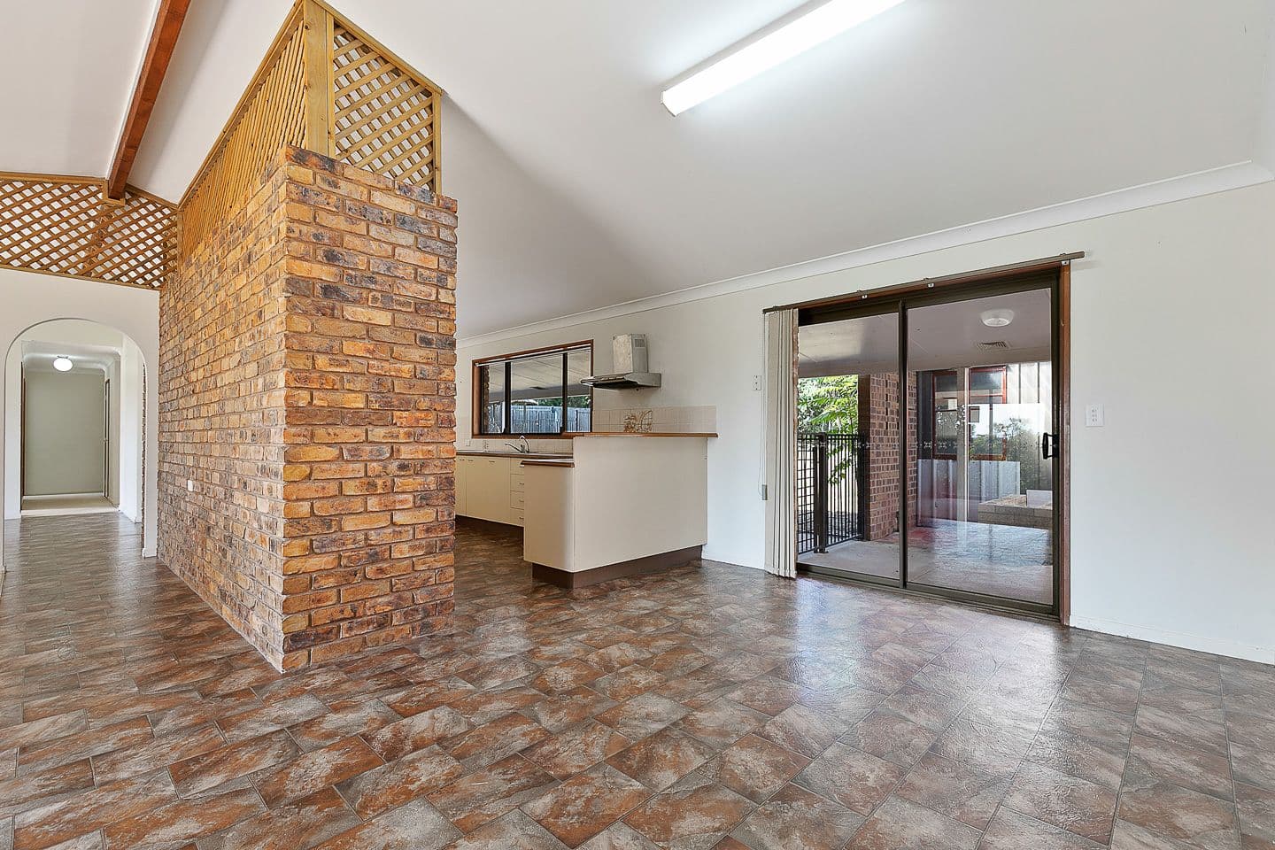 7 Vale Close, Craignish QLD 4655, Craignish - Thumbnail 4