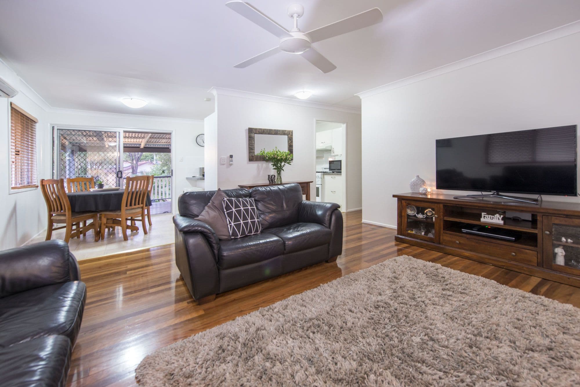 18 Karoonda Crescent, Rochedale South QLD 4123, Rochedale South - Thumbnail 2