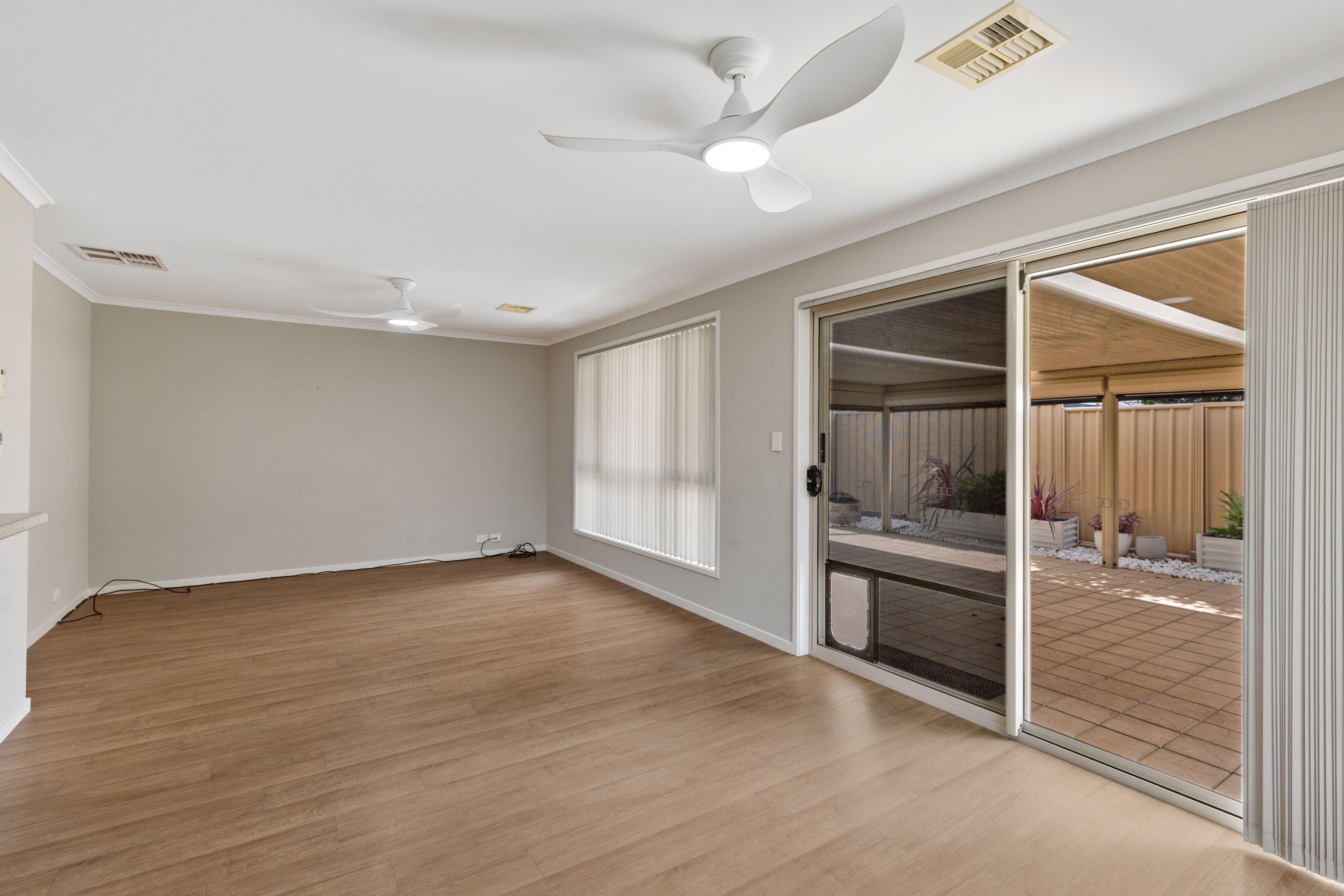 17 Flagpole Road, Seaford Meadows SA 5169, Seaford Meadows - Thumbnail 4