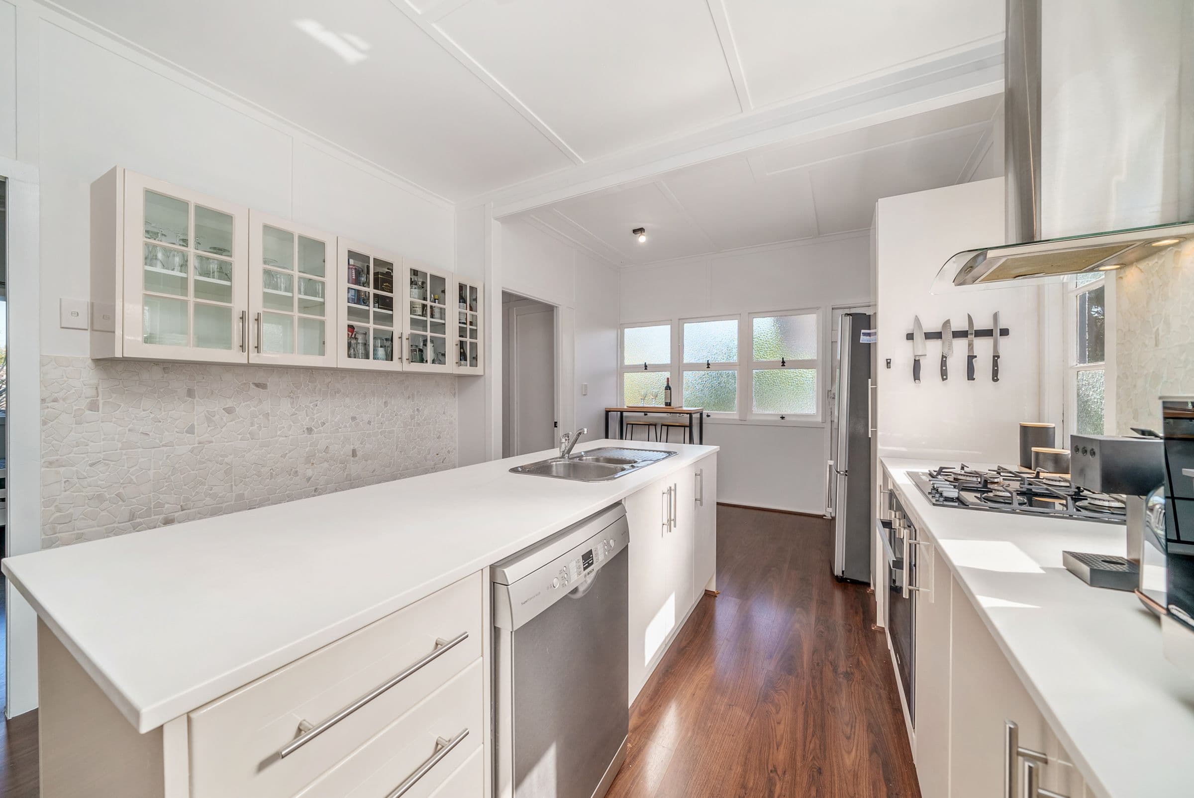 579 Oxley Avenue, Scarborough QLD 4020, Scarborough - Thumbnail 5