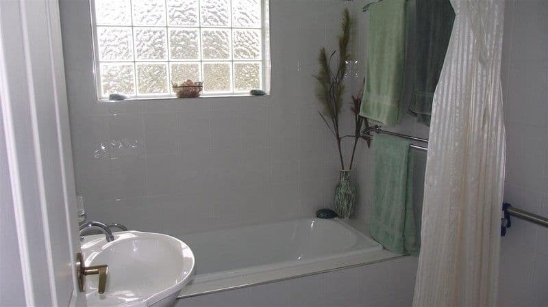 71 Mitchell Street, PARKES NSW 2870, Parkes - Thumbnail 6