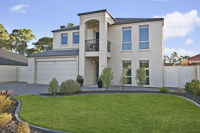 18 Reg Smith Crescent, WILLIAMSTOWN SA 5351, Williamstown - Image 1