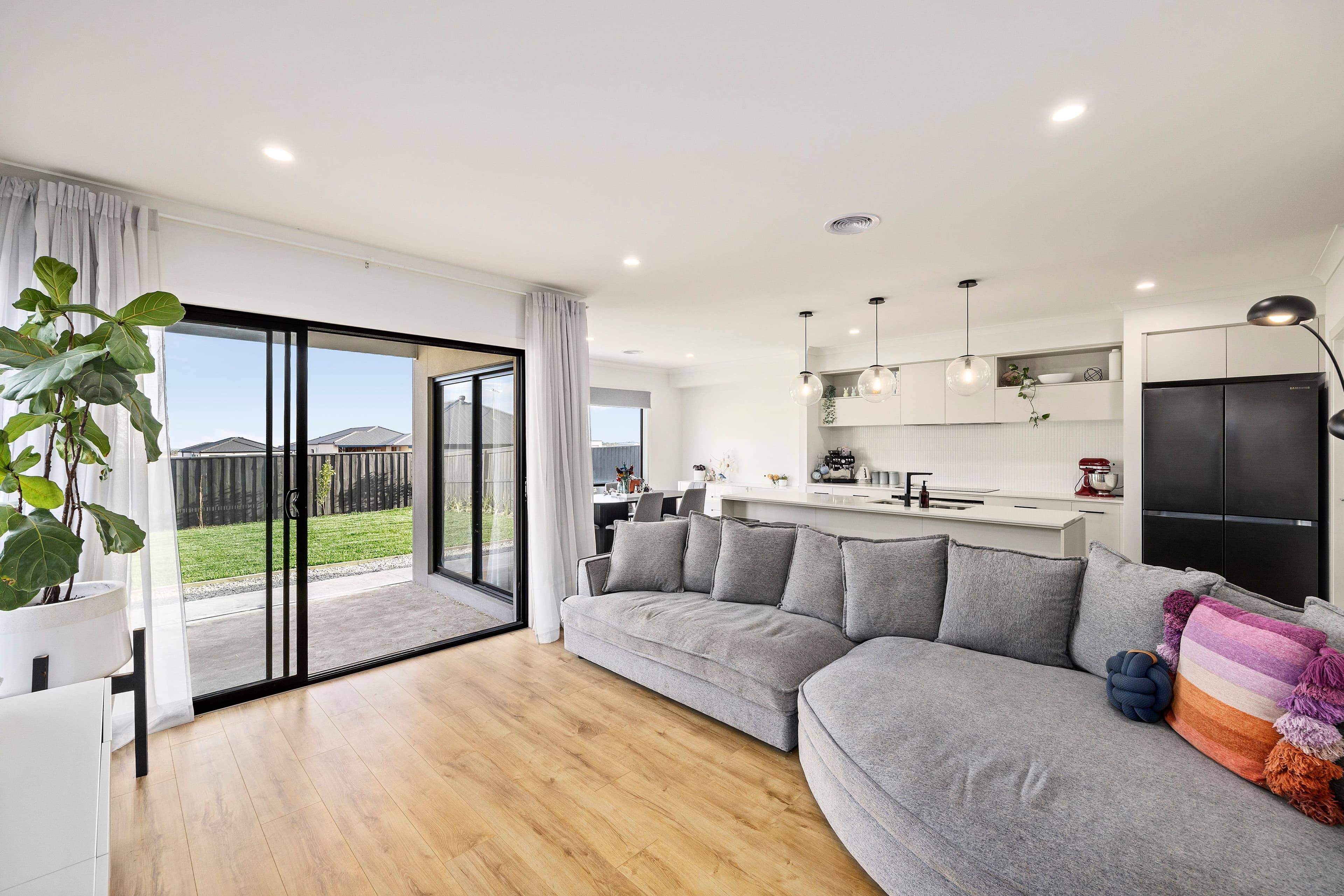 165 Campestre Drive, Sunbury VIC 3429, Sunbury - Thumbnail 5