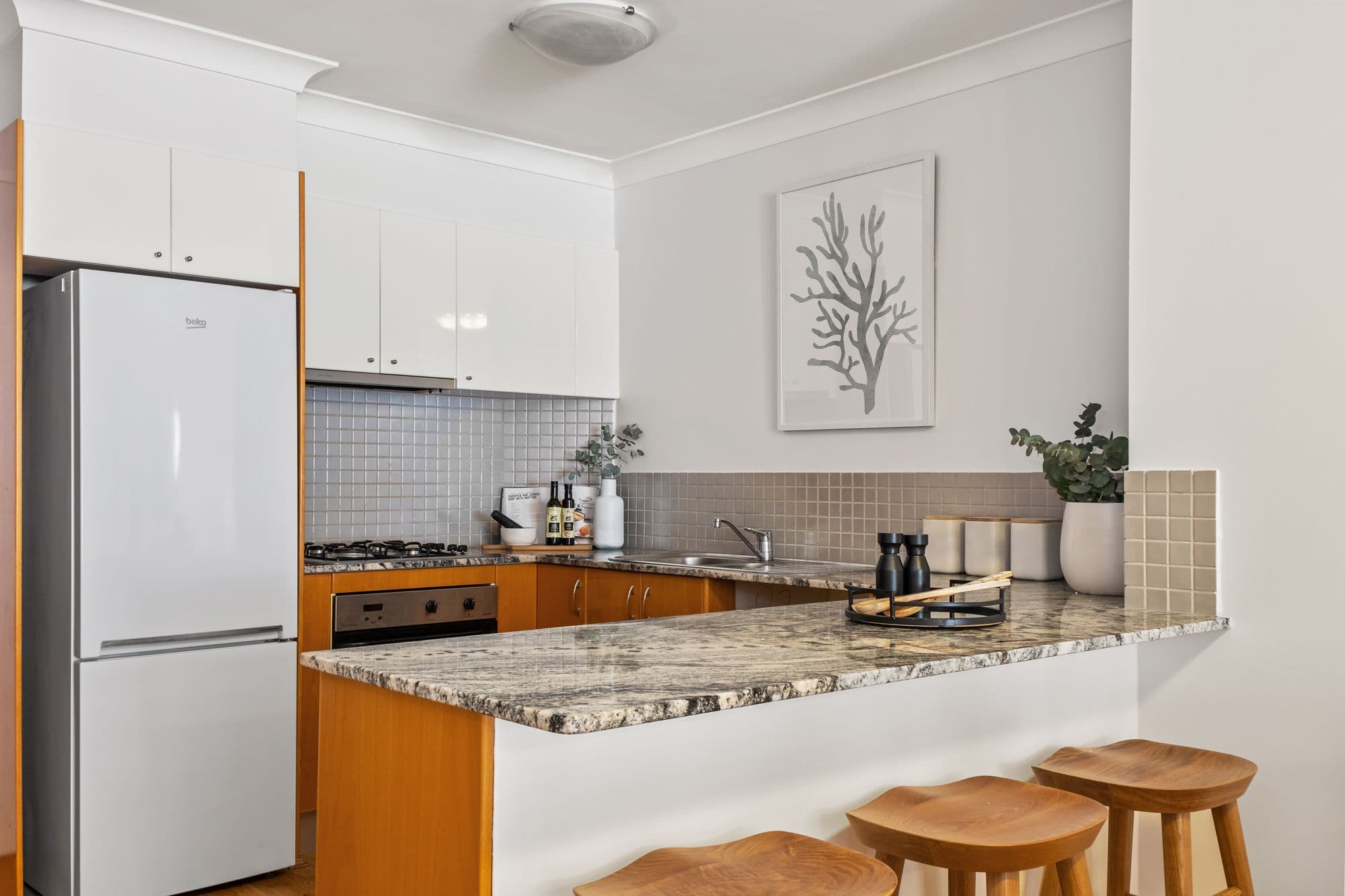 11-13 Clarence Avenue, Dee Why NSW 2099, Dee Why - Thumbnail 5