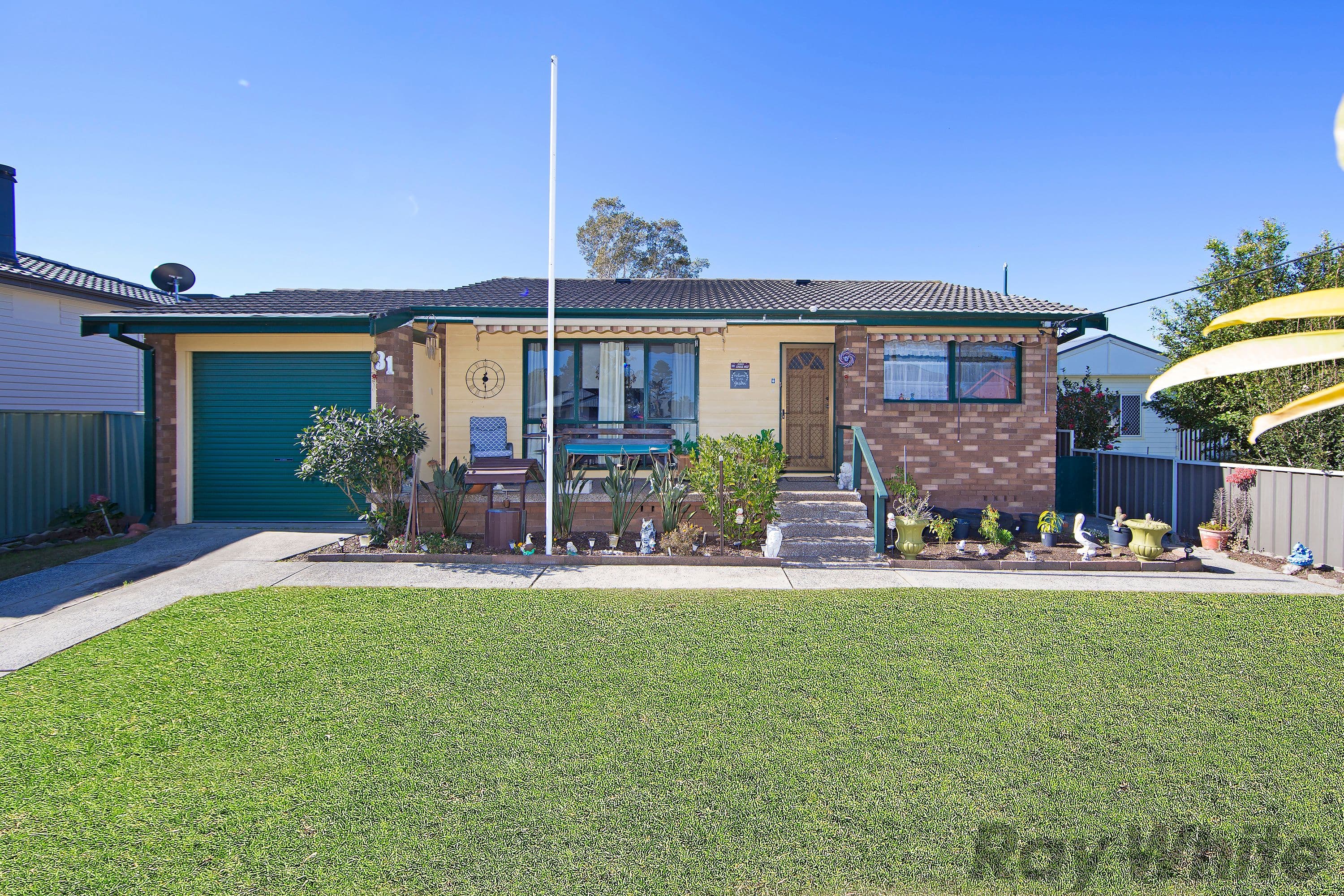 31 Georgina Avenue, Gorokan - Image 1