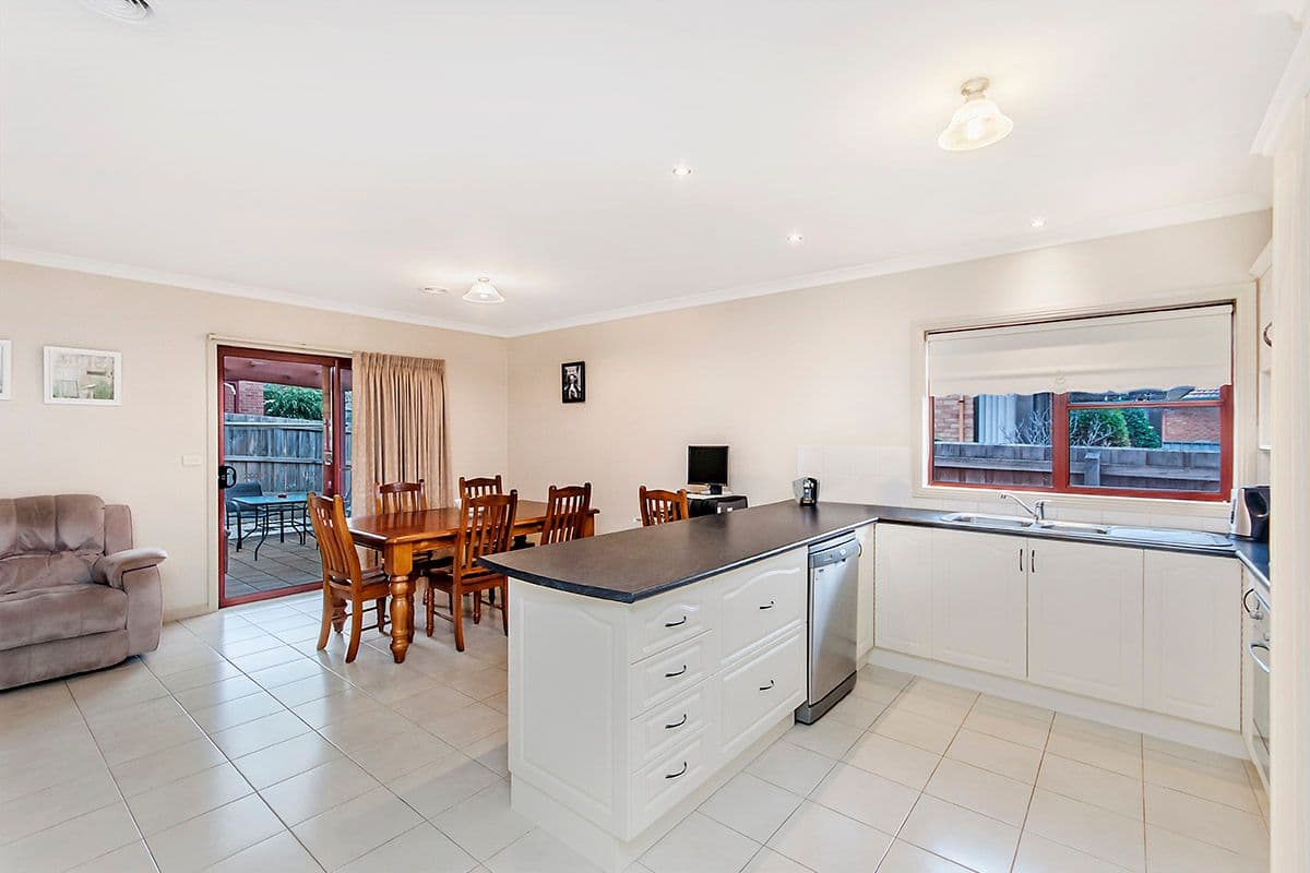 87 Ardlie Street, Warrnambool VIC 3280, Warrnambool - Thumbnail 3