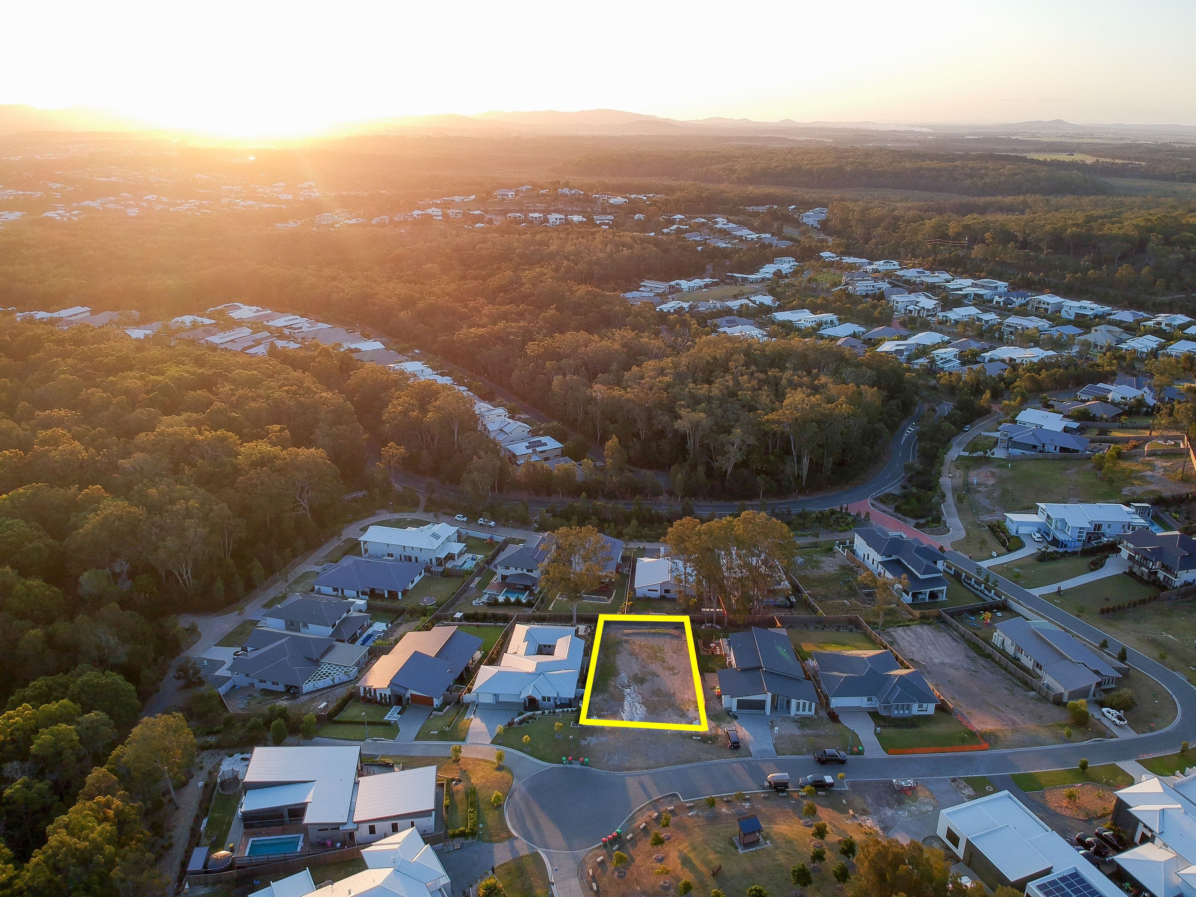11 Bobsled Lane, Coomera QLD 4209, Coomera - Thumbnail 5