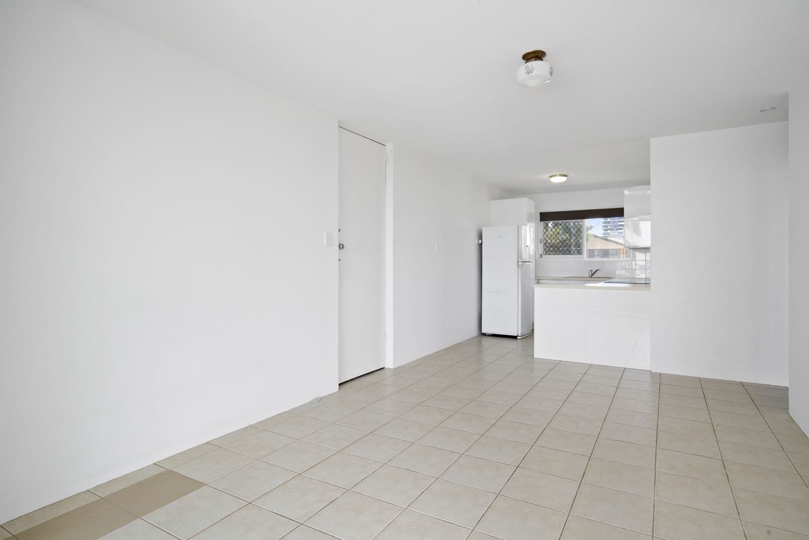 136 Old Burleigh Road, Broadbeach QLD 4218, Broadbeach - Thumbnail 3