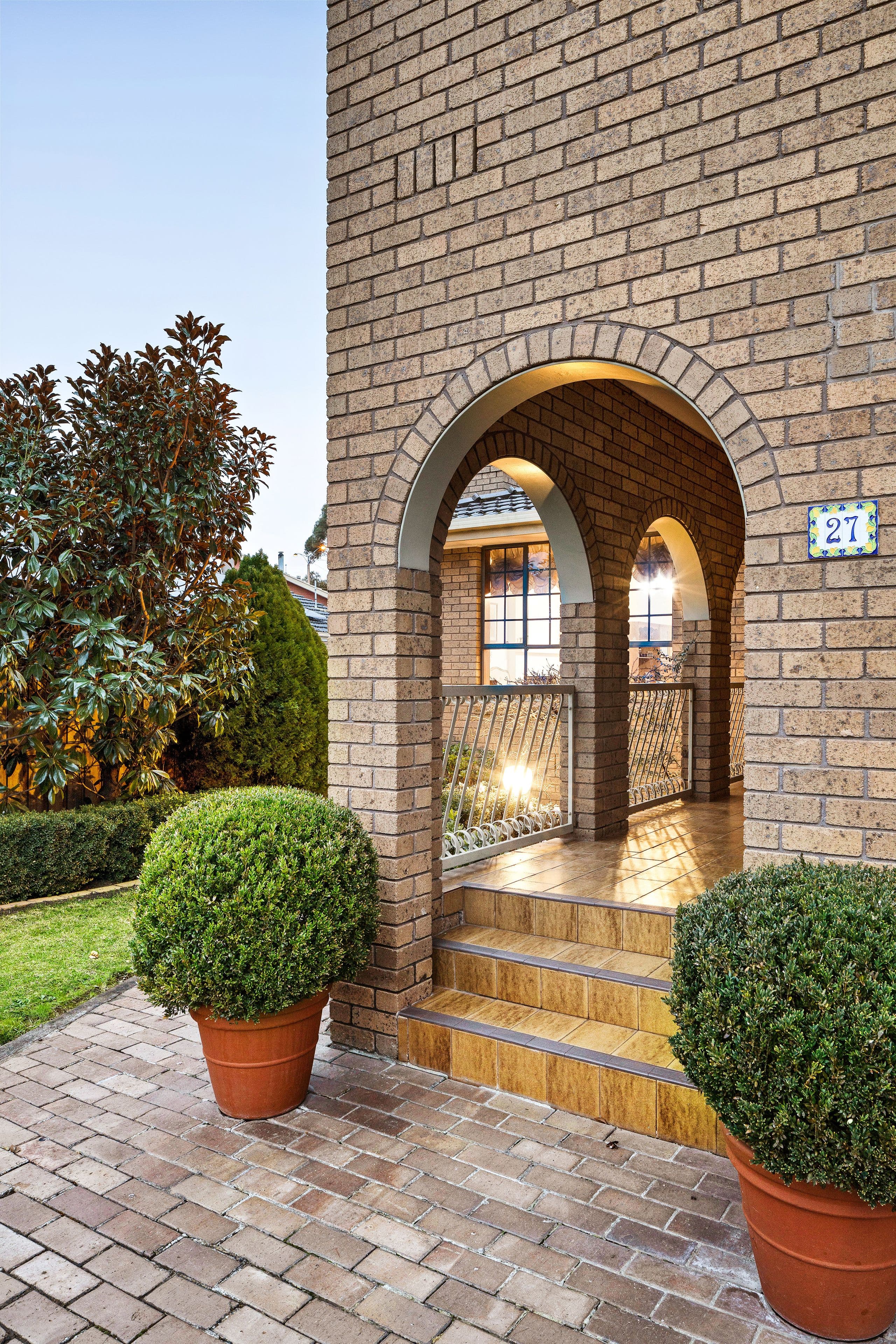 27 Jeanine Crescent, Fawkner VIC 3060, Fawkner - Thumbnail 2