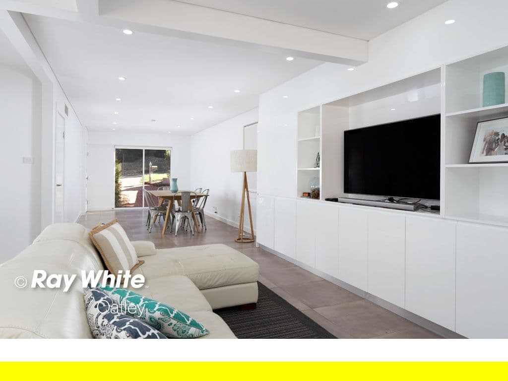 119 Gungah Bay Road, Oatley - Thumbnail 3