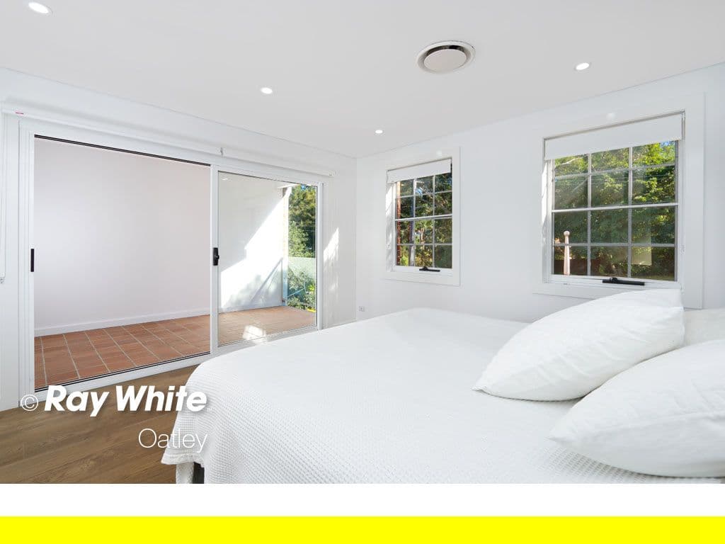 119 Gungah Bay Road, Oatley - Thumbnail 5