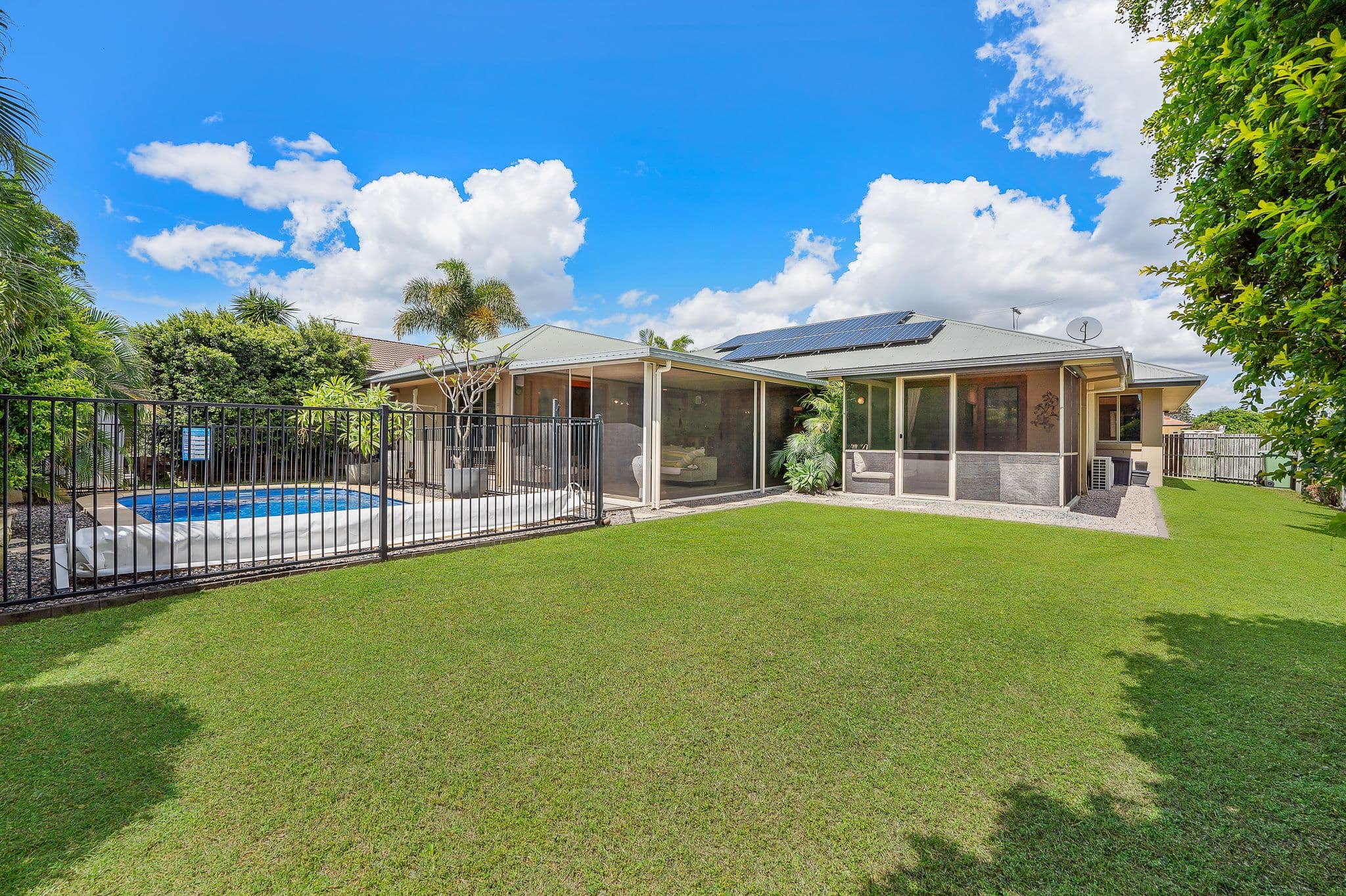 12 Brindabella Court, North Lakes QLD 4509, North Lakes - Thumbnail 2