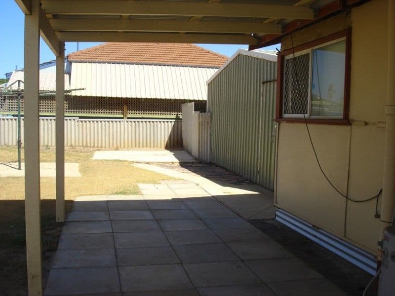 161 Fraser Street, BEACHLANDS WA 6530, Beachlands - Thumbnail 2