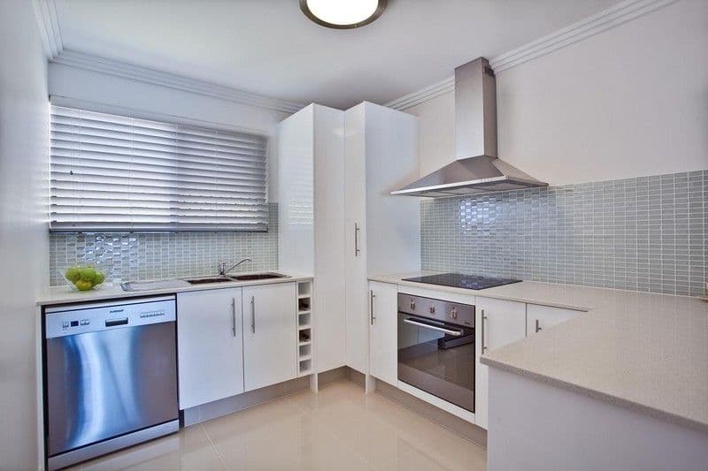 24 Bimbadeen Avenue, Bradbury, NSW, 2560, Bradbury - Thumbnail 2