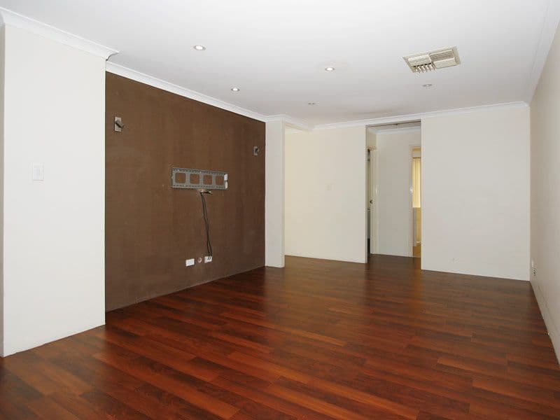 19 Hillwater Promenade, BEECHBORO WA 6063, Beechboro - Thumbnail 4
