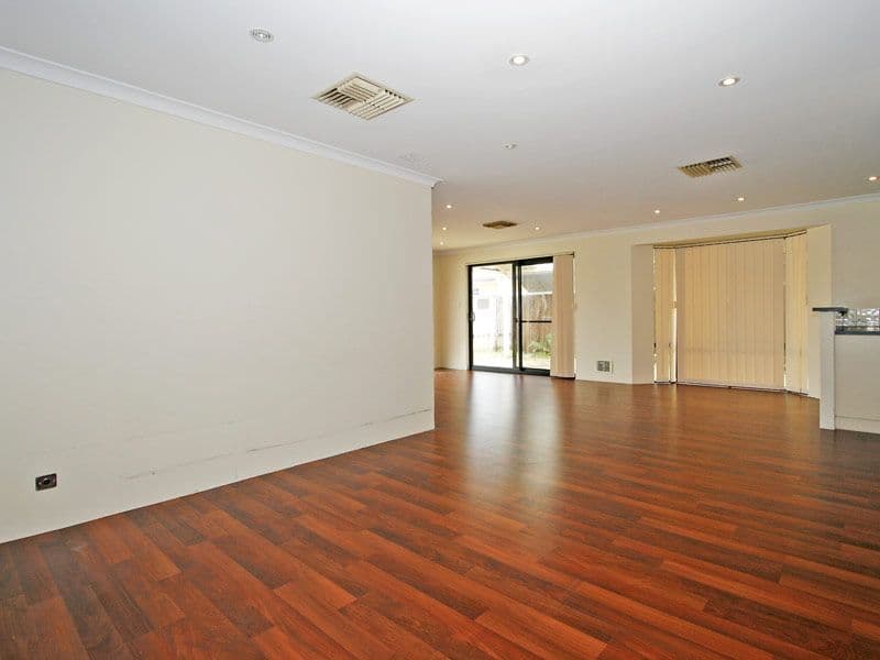 19 Hillwater Promenade, BEECHBORO WA 6063, Beechboro - Thumbnail 5