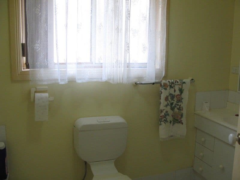 28 Emily Street, MARKS POINT NSW 2280, Marks Point - Thumbnail 4