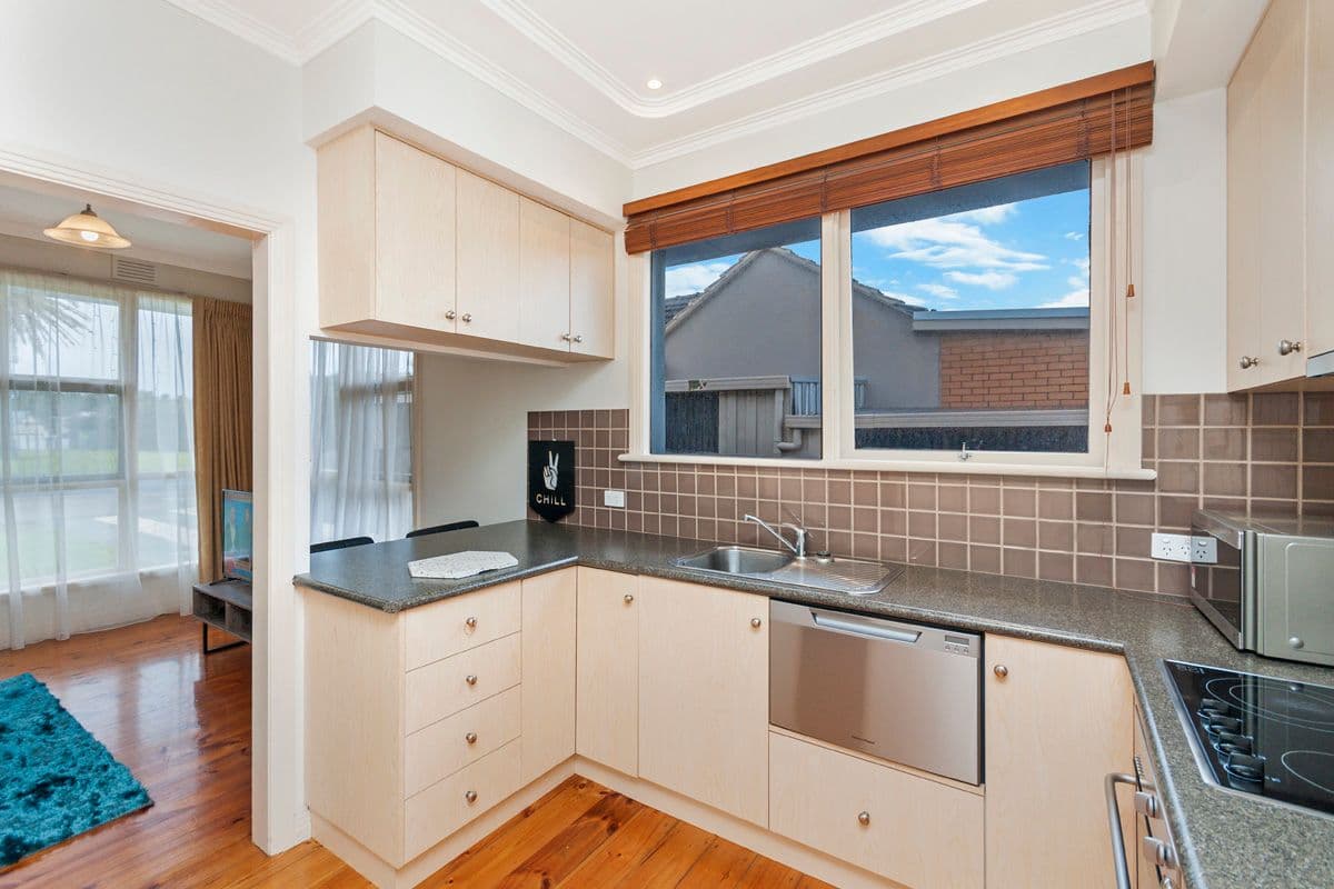 25 Duirs Street, Warrnambool VIC 3280, Warrnambool - Thumbnail 3
