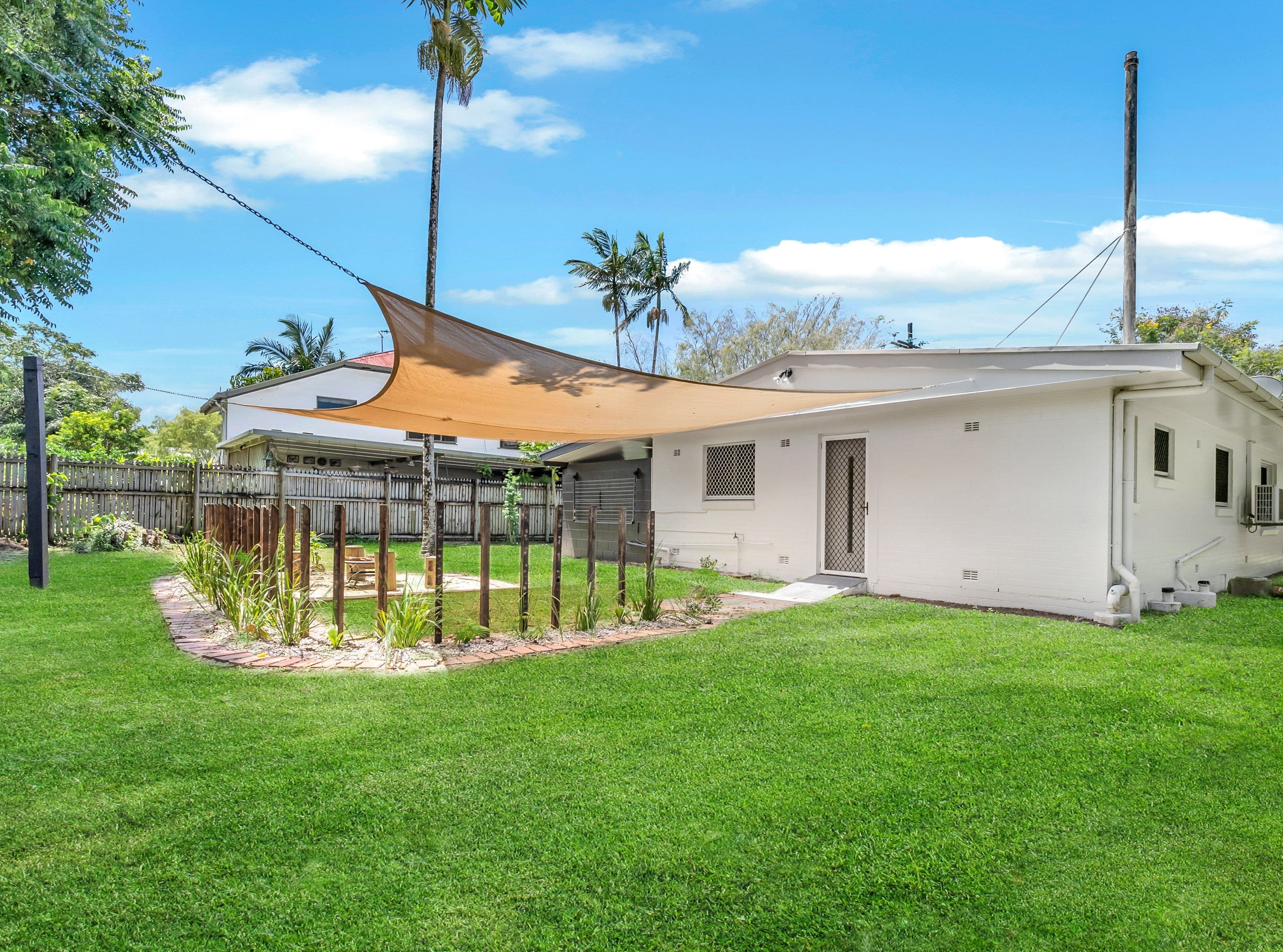 107 Tills Street, Westcourt QLD 4870, Westcourt - Thumbnail 2