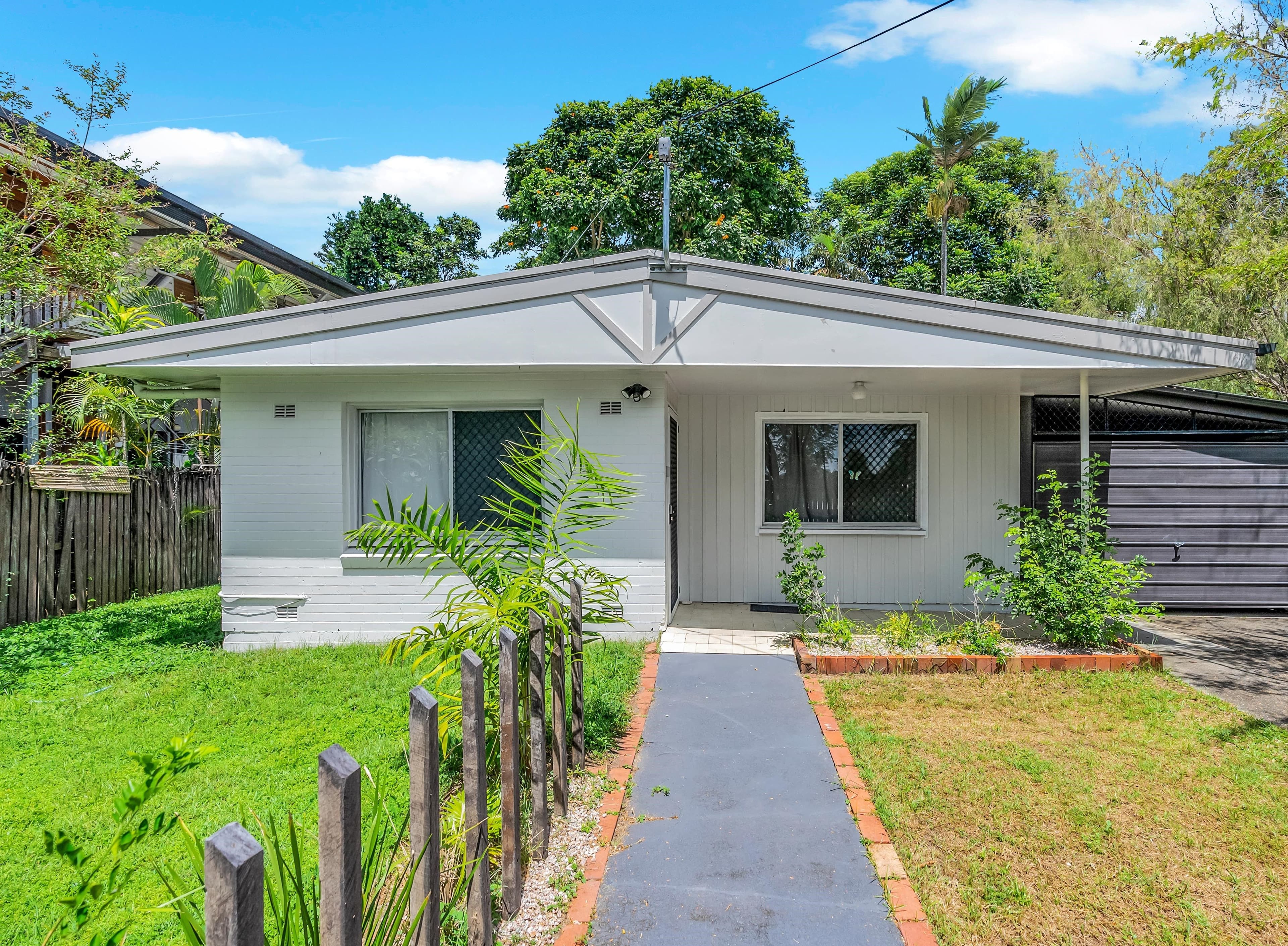 107 Tills Street, Westcourt QLD 4870, Westcourt - Thumbnail 3